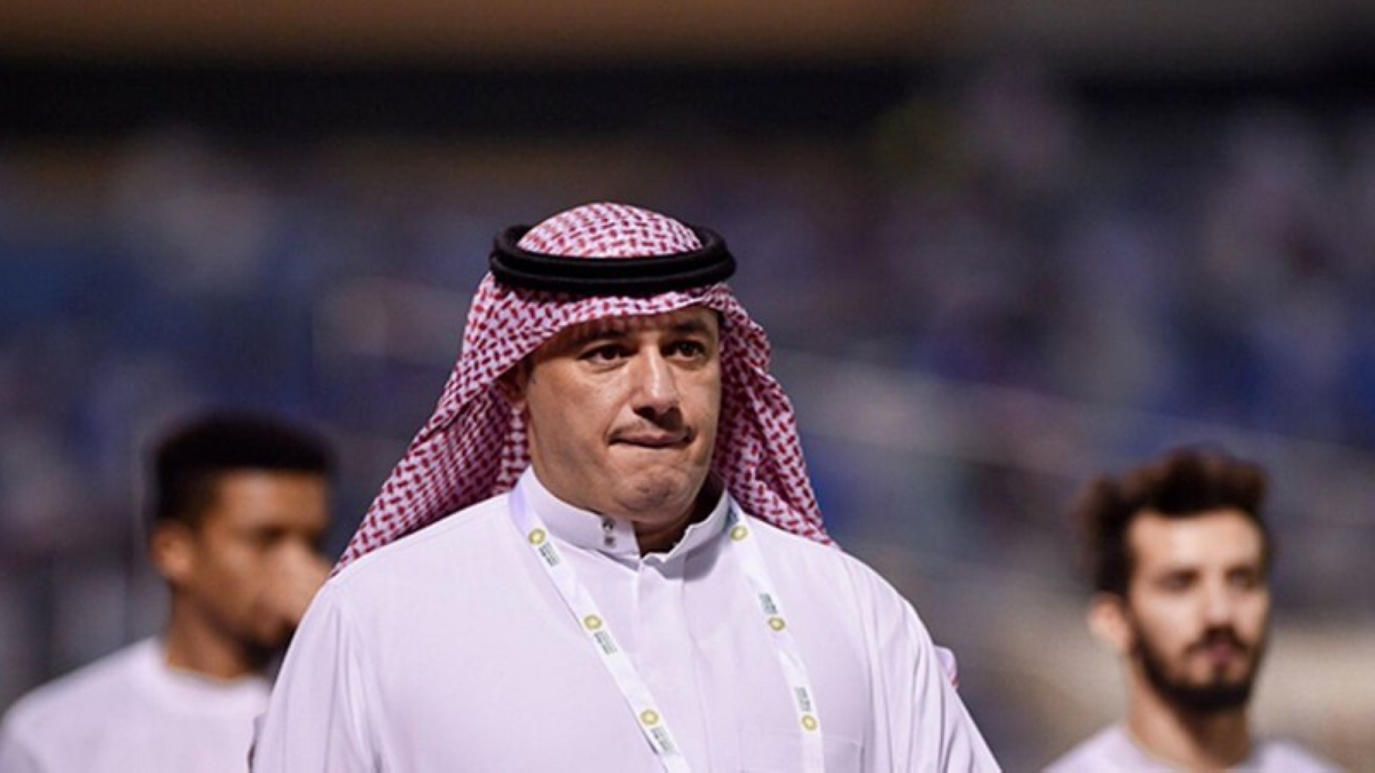 آل الشيخ يشن "حرباً كلامية" ضد "رئيس الشباب"