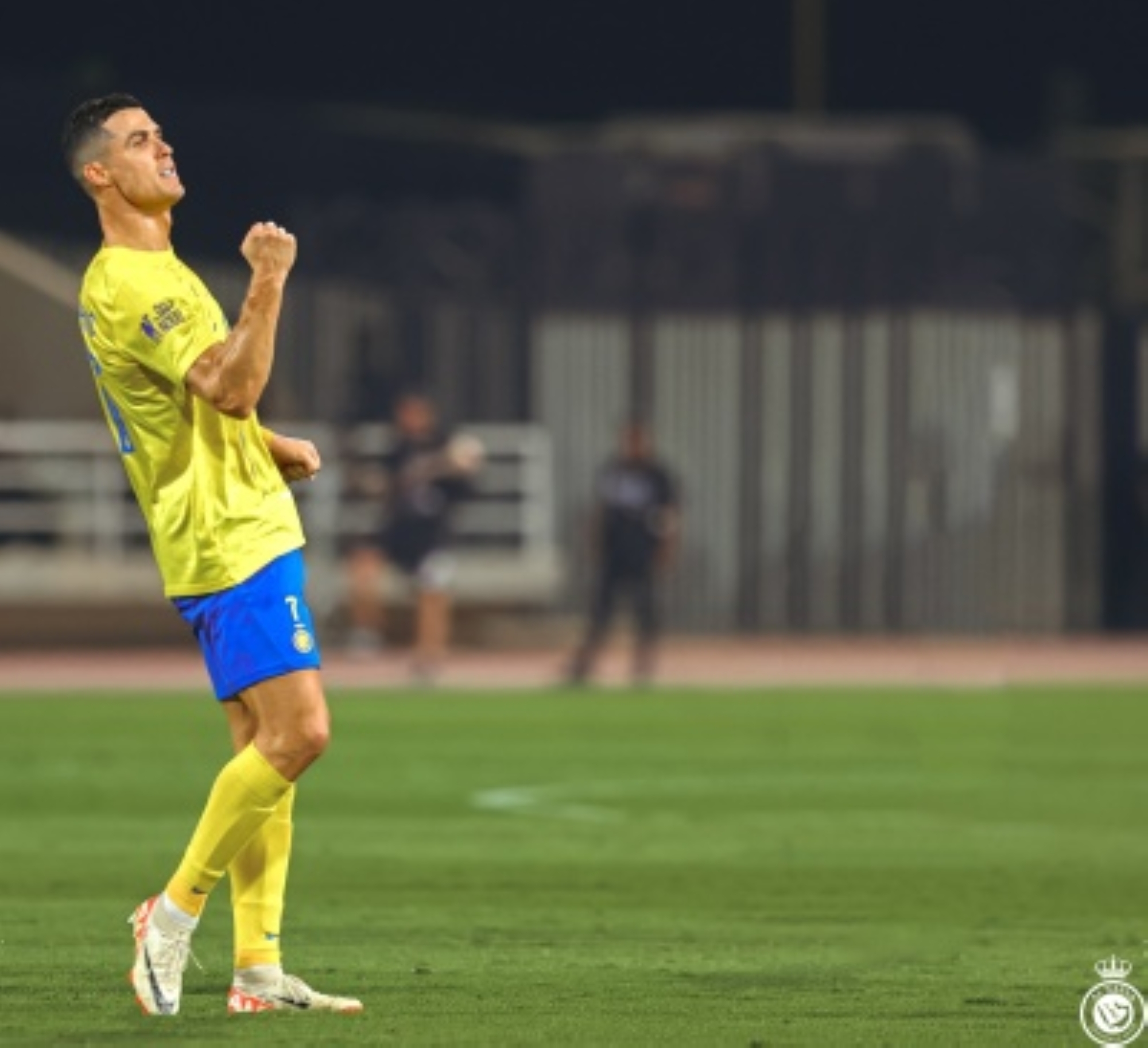 للشهر الثاني توالياً.. رونالدو الأفضل في "روشن"