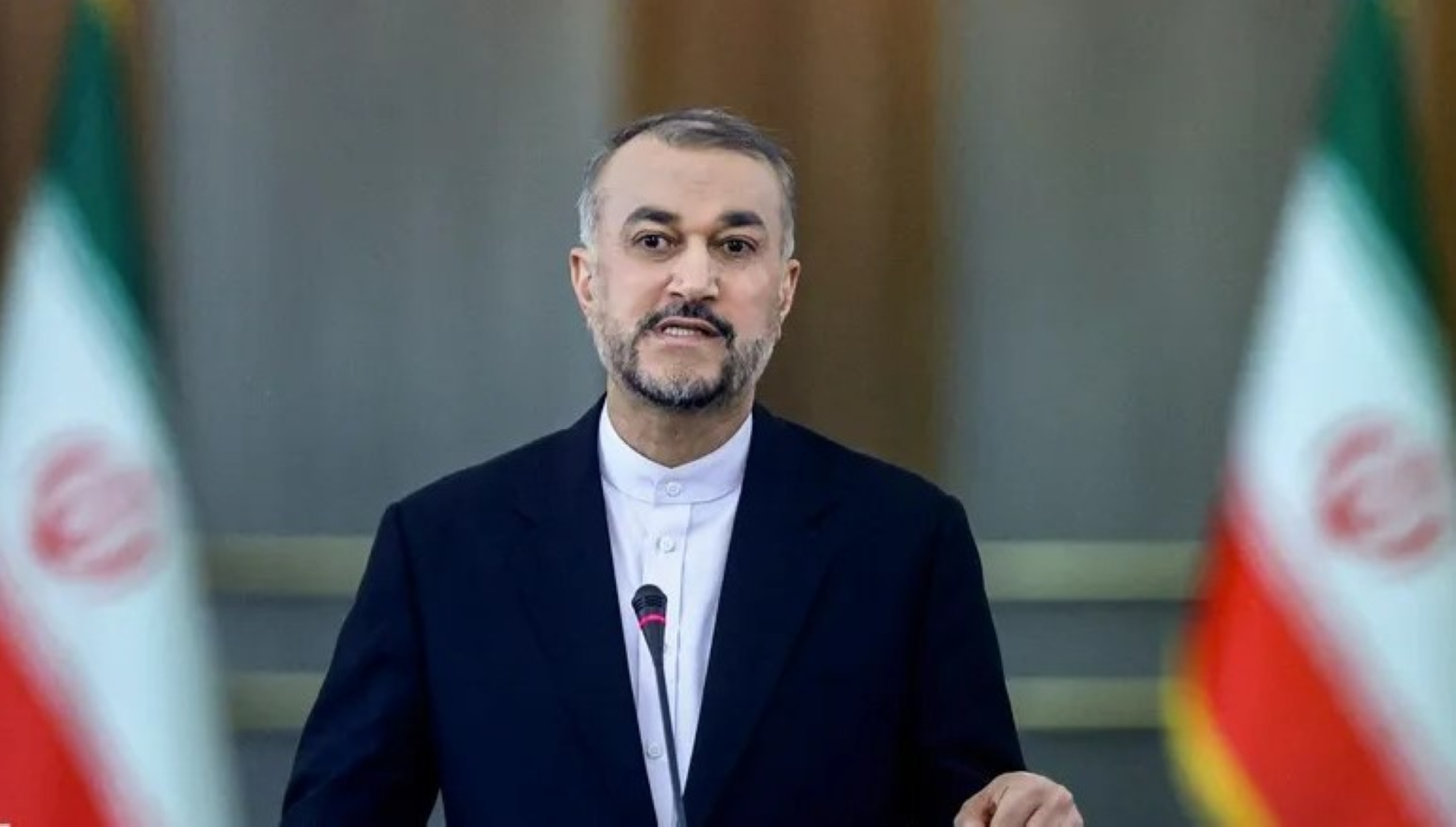 "إيران": اتفقنا مع الرياض على إعادة مباراة "العميد"