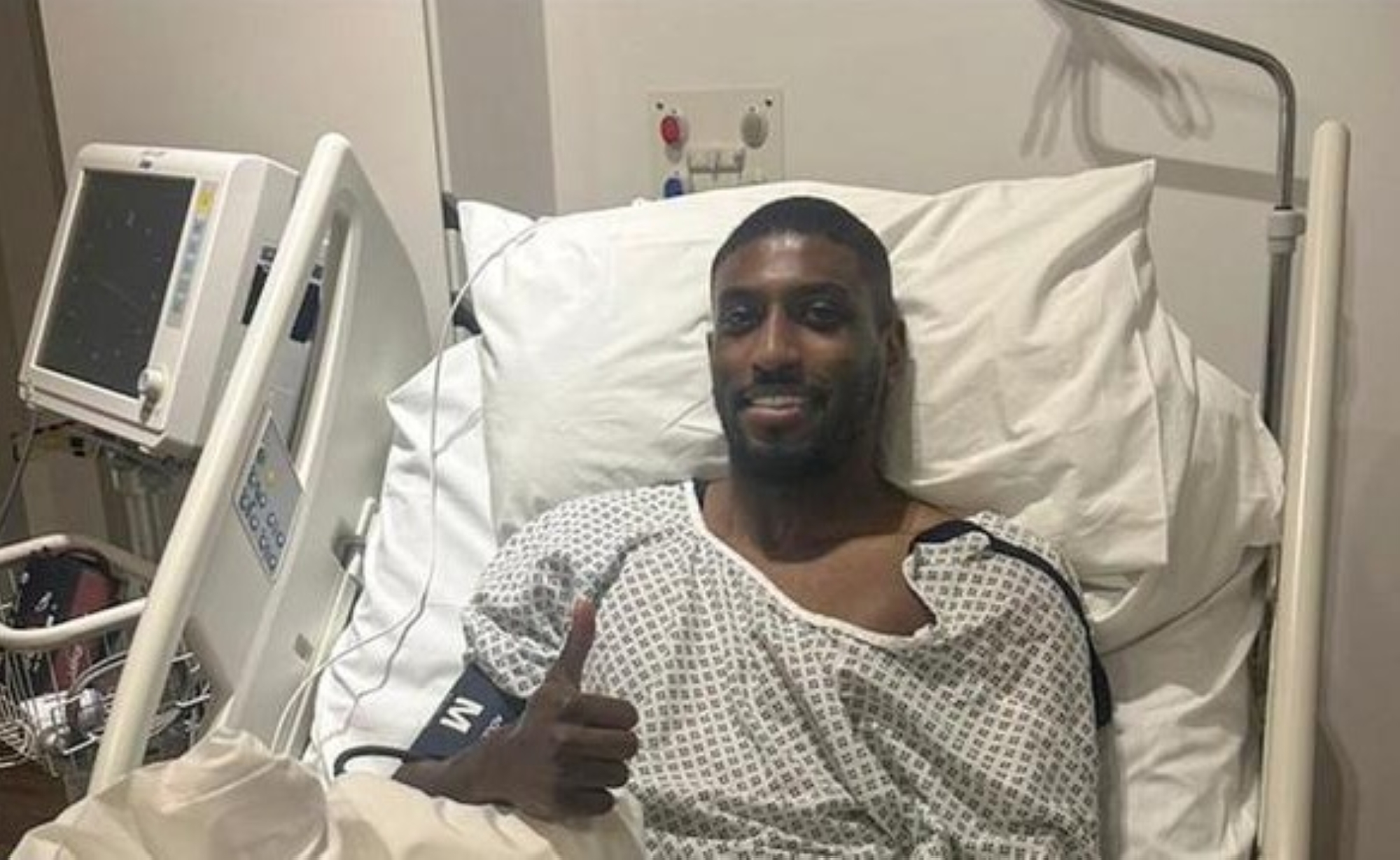 عملية جراحية ناجحة لشراحيلي في لندن