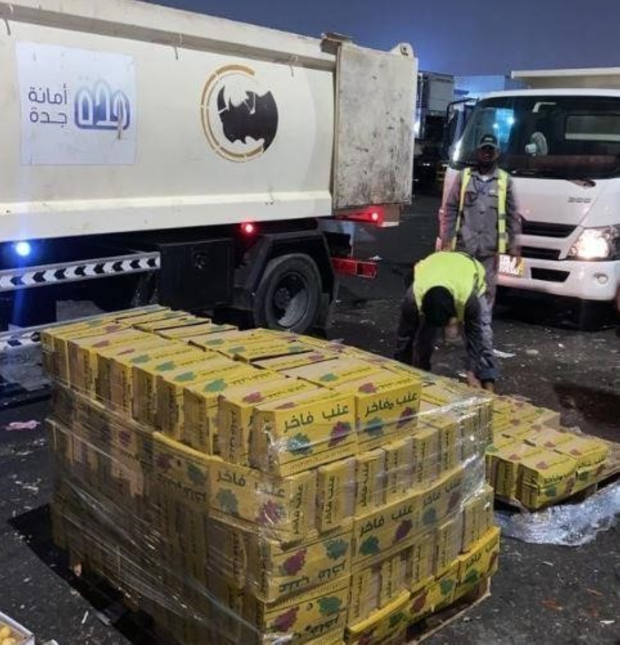 "أمانة جدة" تُطوق البيع العشوائي