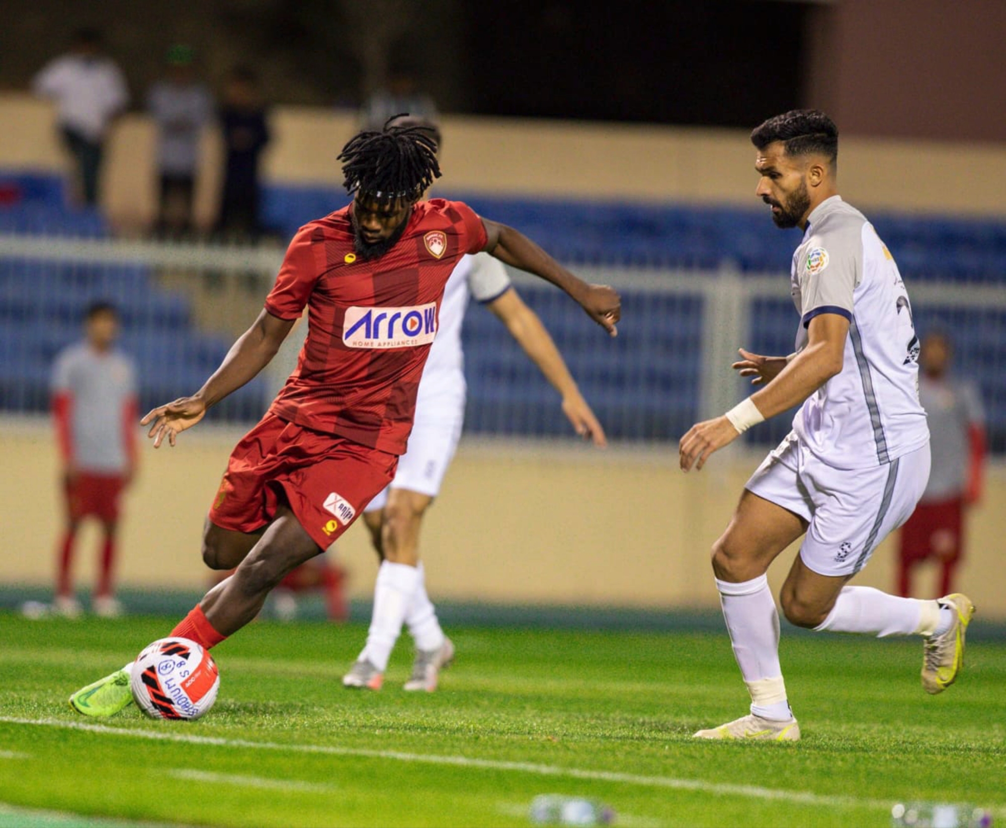 مدة غياب مدافع "ضمك"