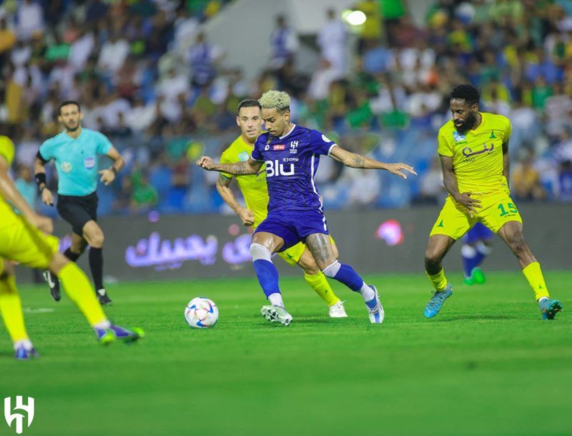 الهلال "فائز دائمًا" أمام الخليج