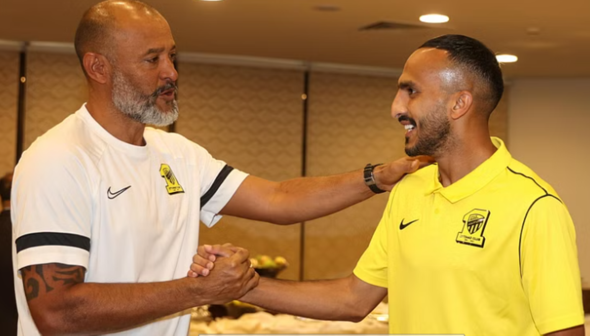 العمري: الاتحاد يعاني من تألق "المنافسين"