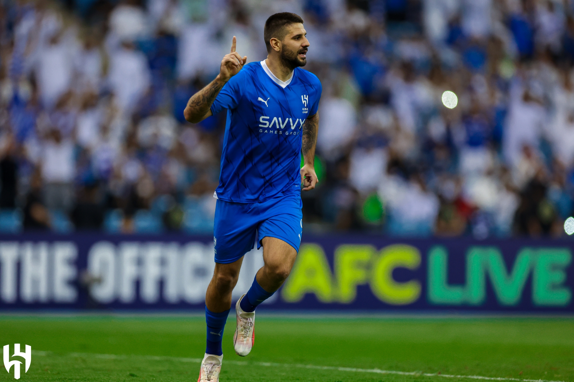 ميتروفيتش: لاعبو "الهلال" بمثابة العائلة