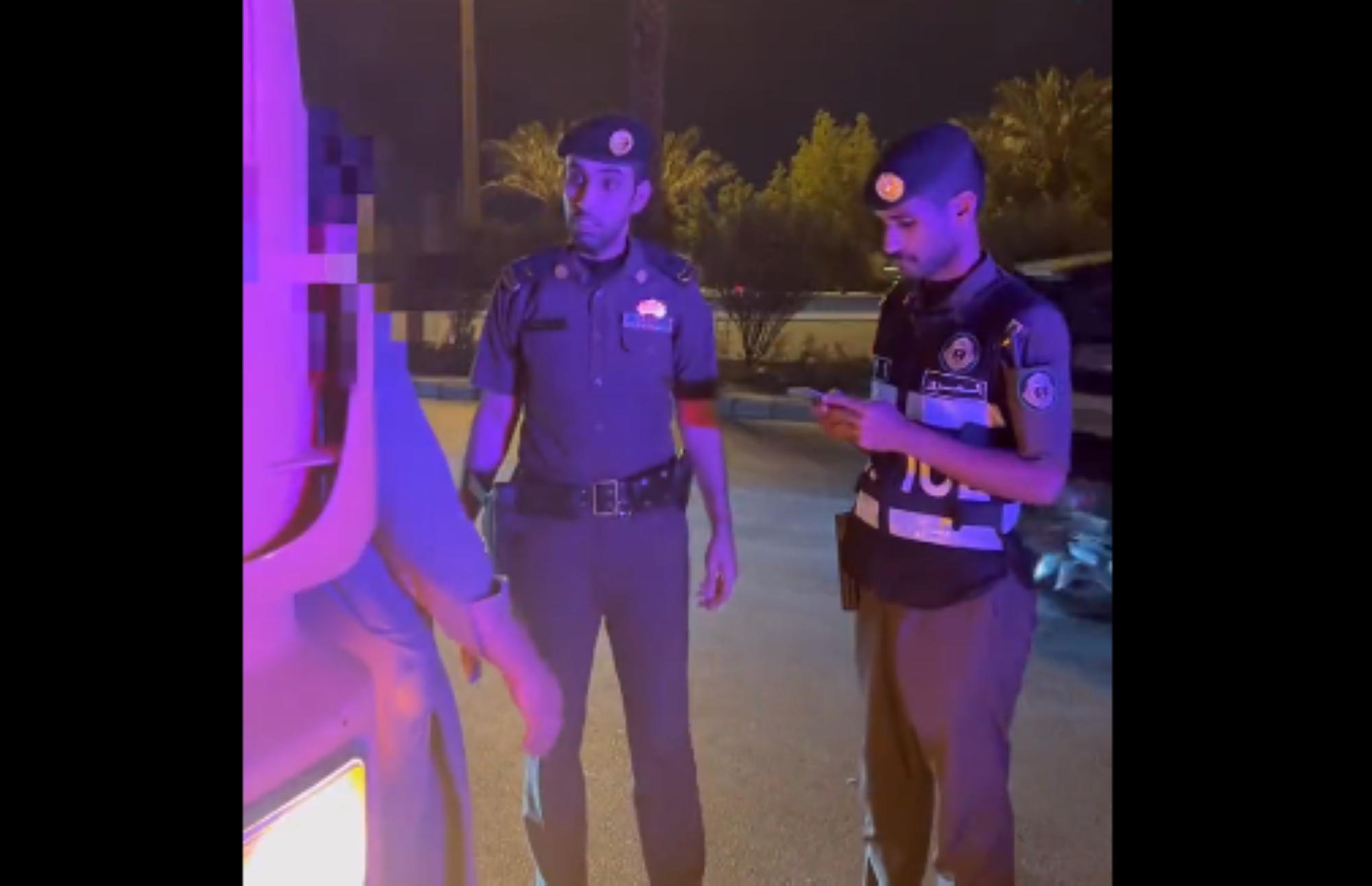 المراوغة في "كمين" المرور السري
