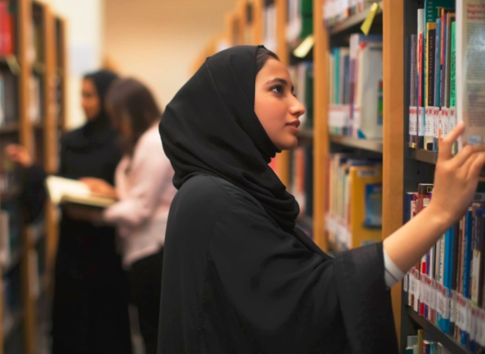 جامعة جدة.. "بلا دراسة"