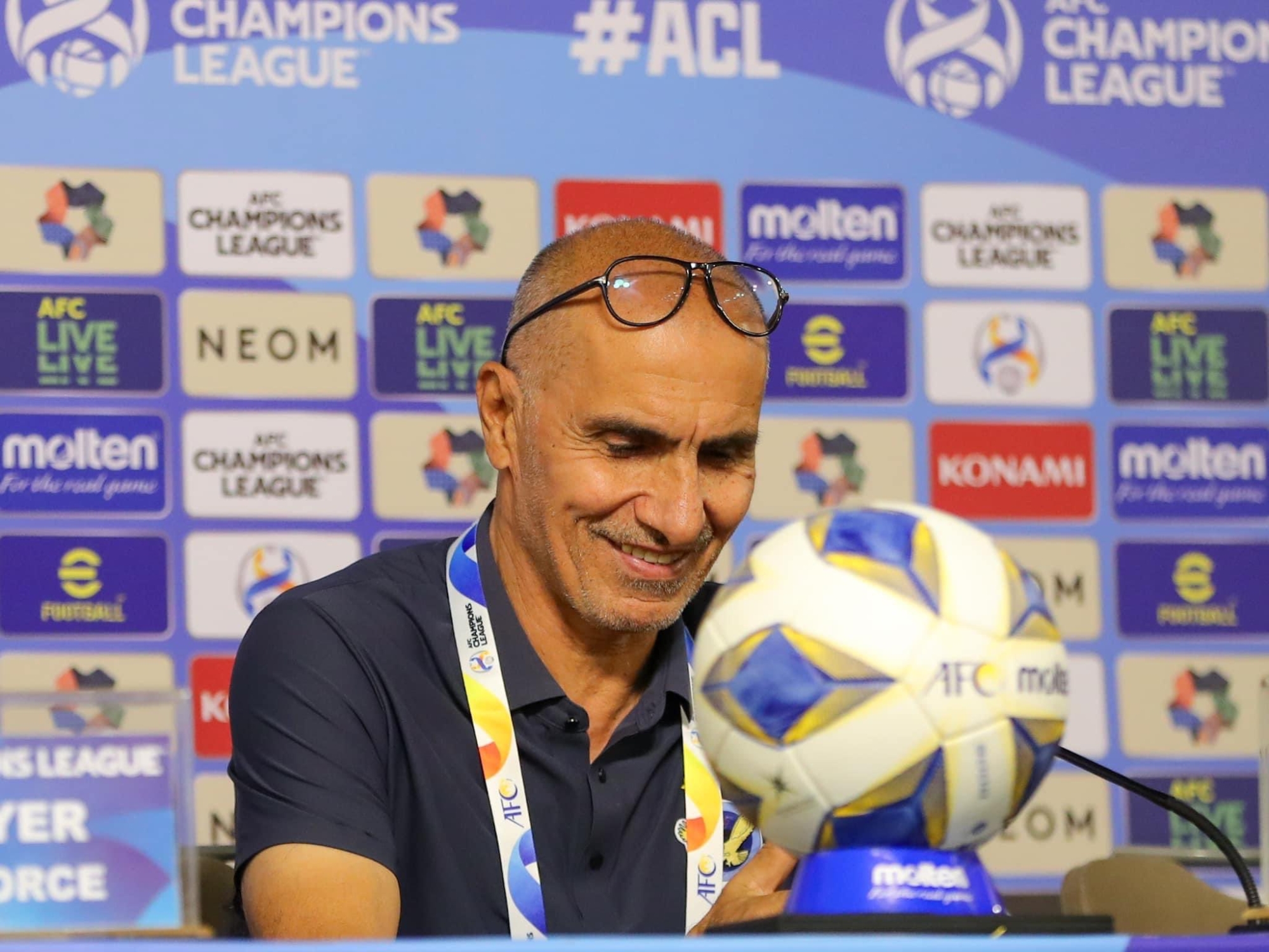 مدرب "القوة": "الاتحاد" ليس "بنزيما"