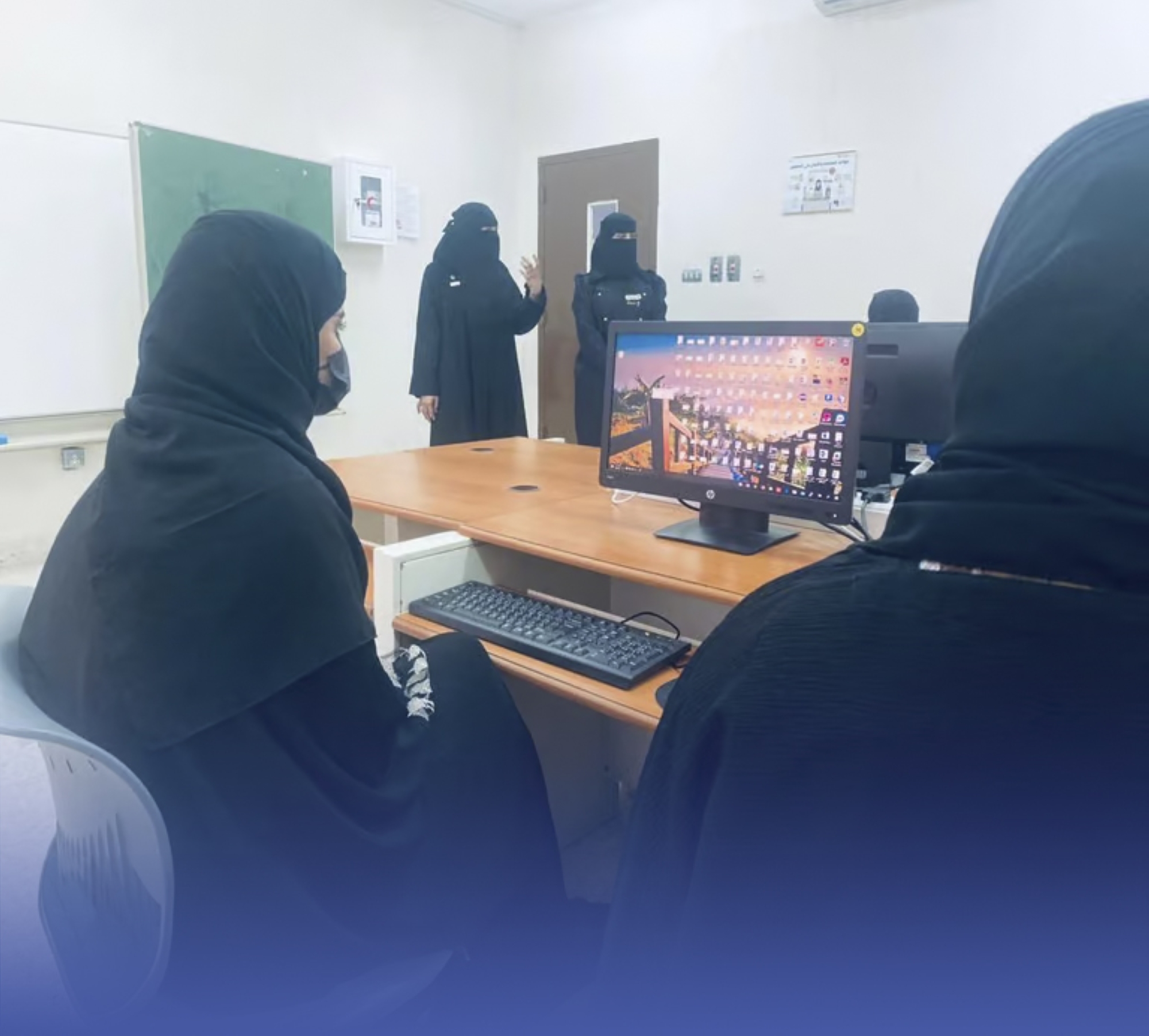 "التدريب التقني" تتيح 231 شهادة دولية إلكترونيا