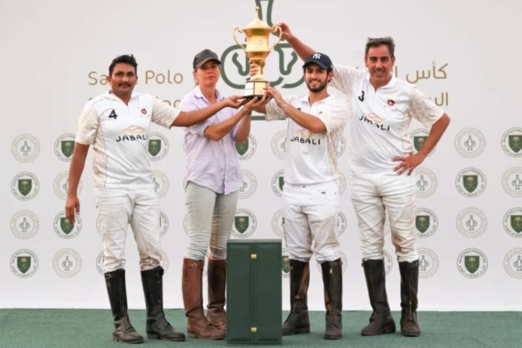"الرياض" بطل الكأس الذهبية لـ"البولو"