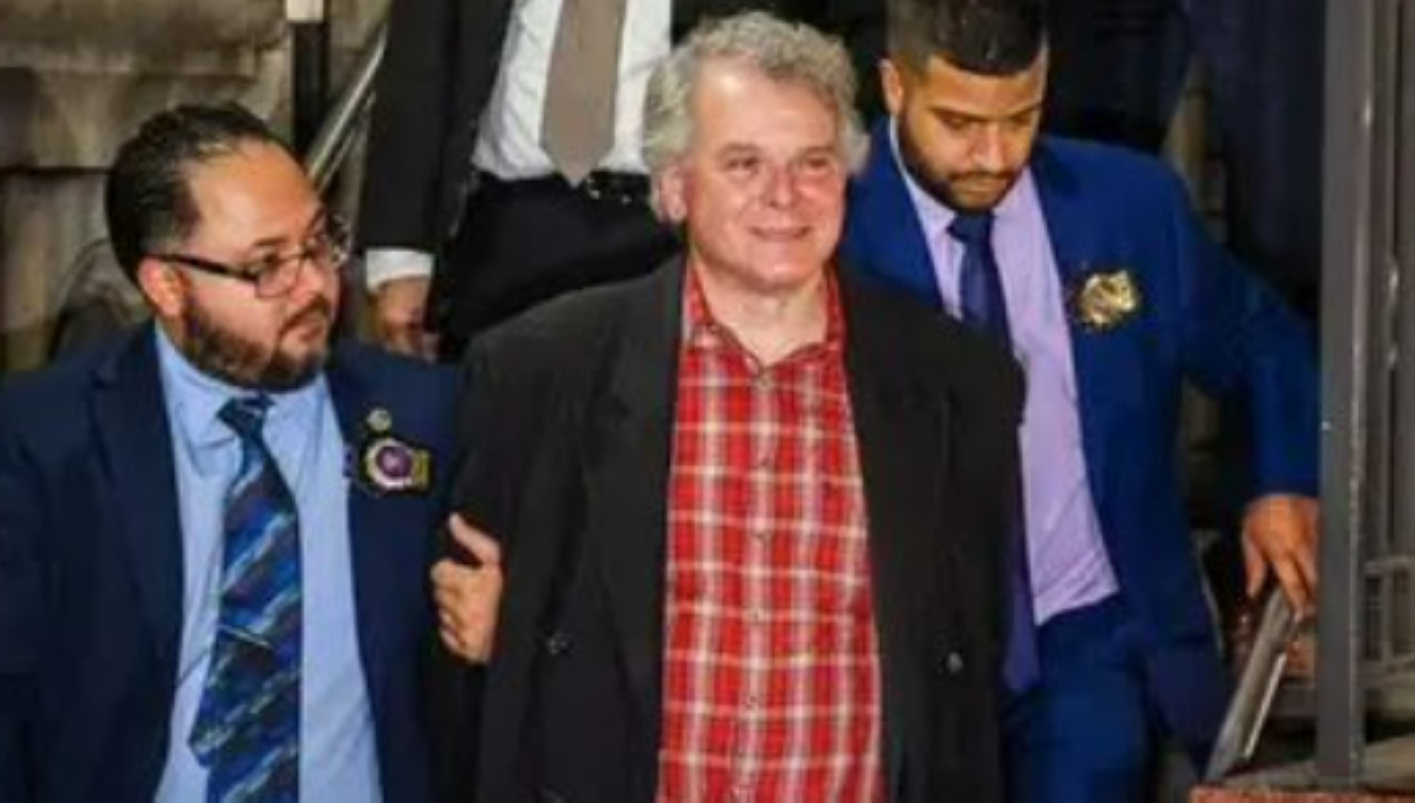 "اعتقال" مستشار لـ"أوباما" سخر من قتل أطفال غزة