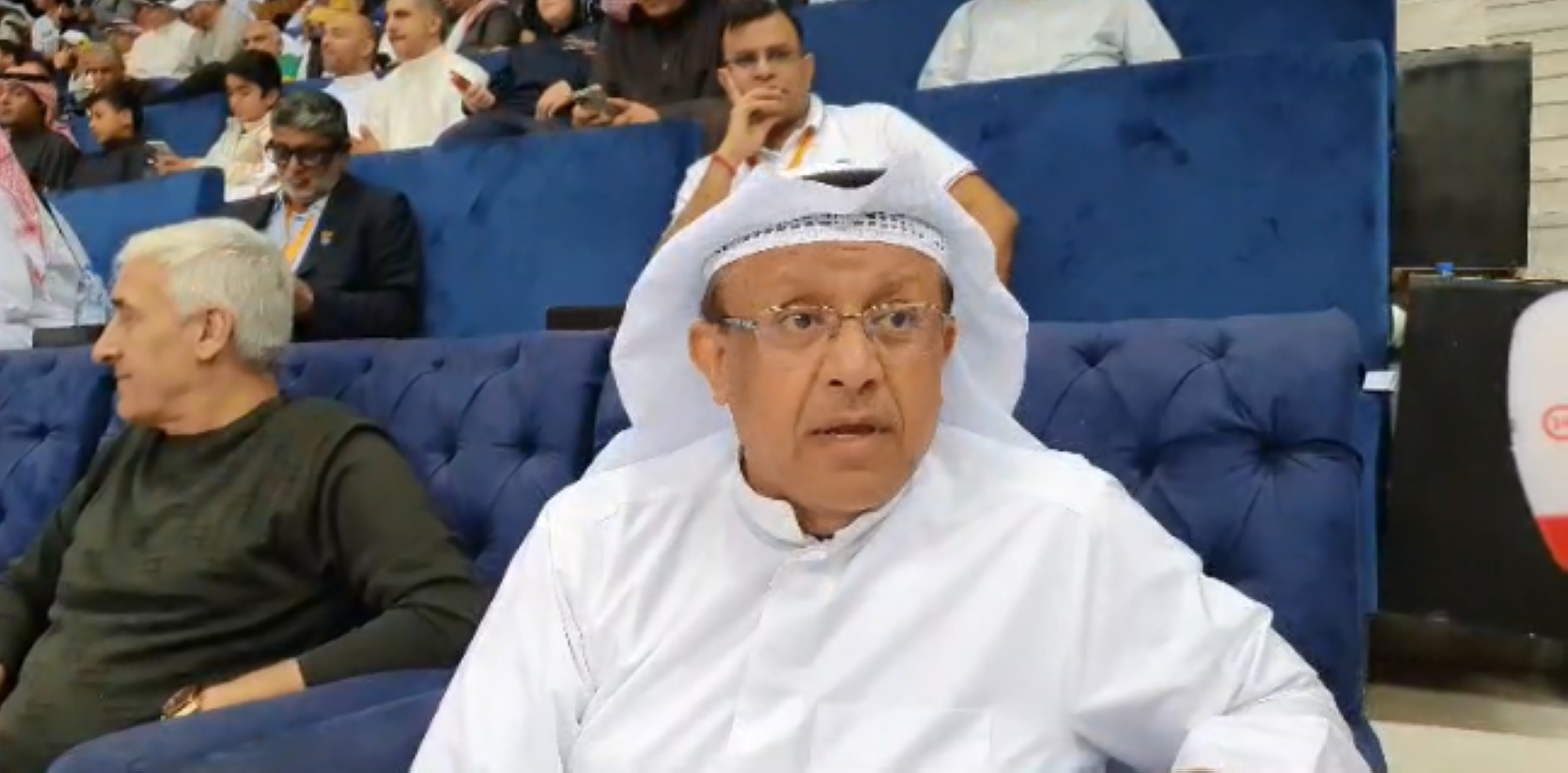 "الذياب": لم أَرَ مثل جماهير "الخليج"