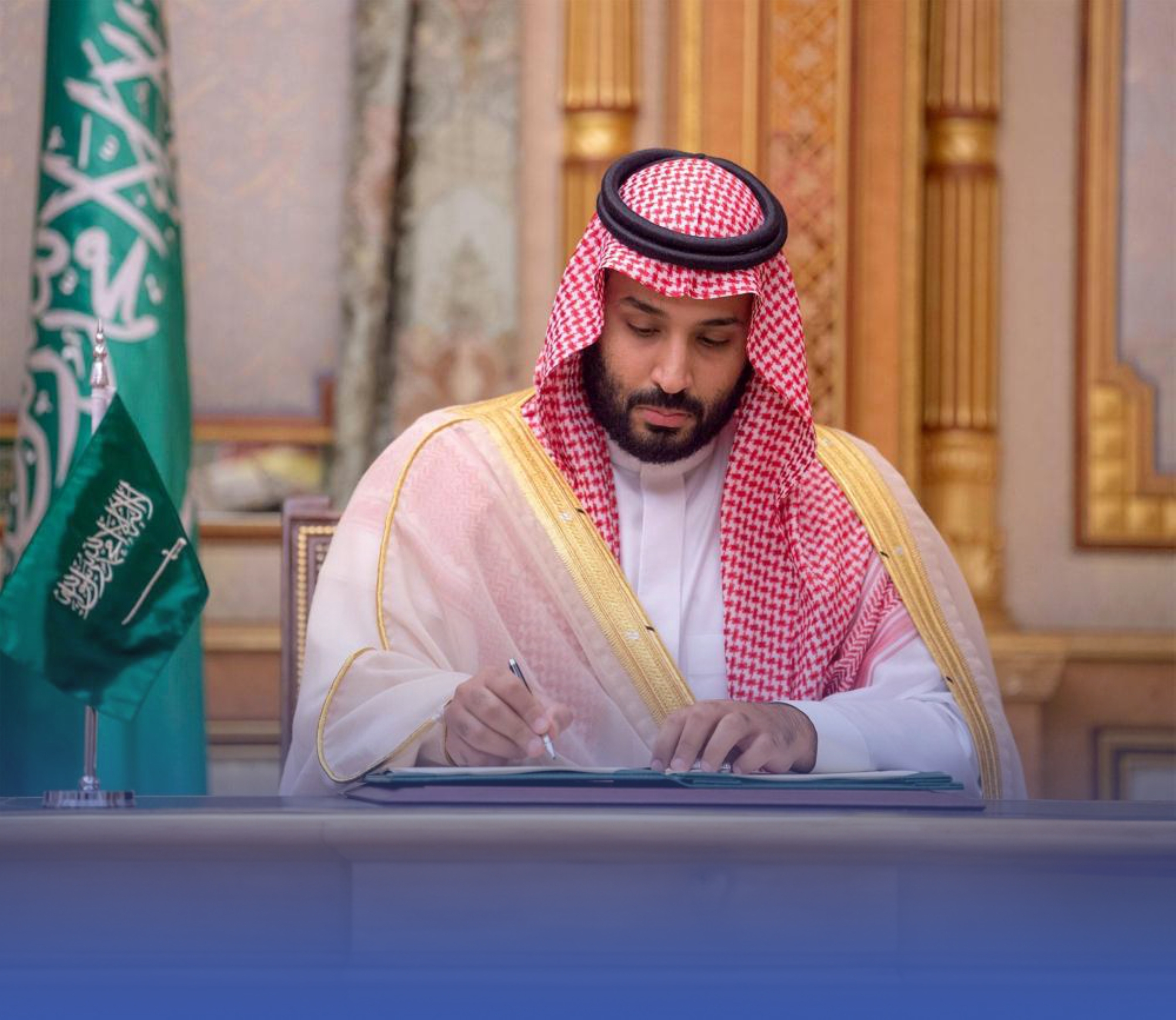القحطاني: ولي العهد ضخ الدماء بشرايين "الخط العربي"