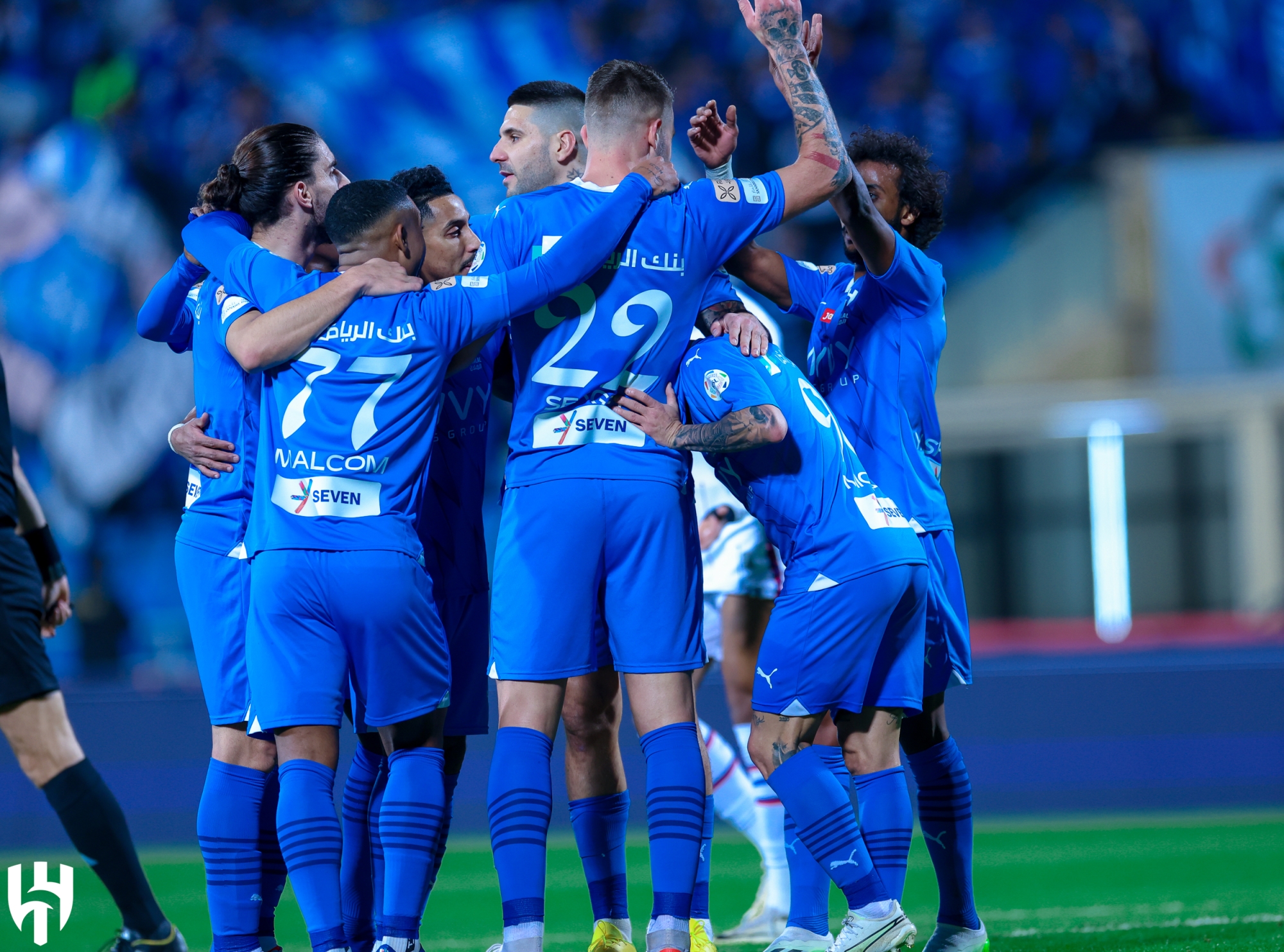 "الهلال" يكتسح أبها بـ"7 أهداف"