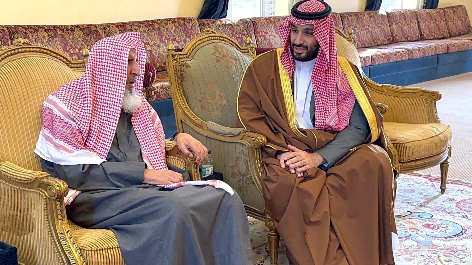 وليّ العهد يزور "المفتي"