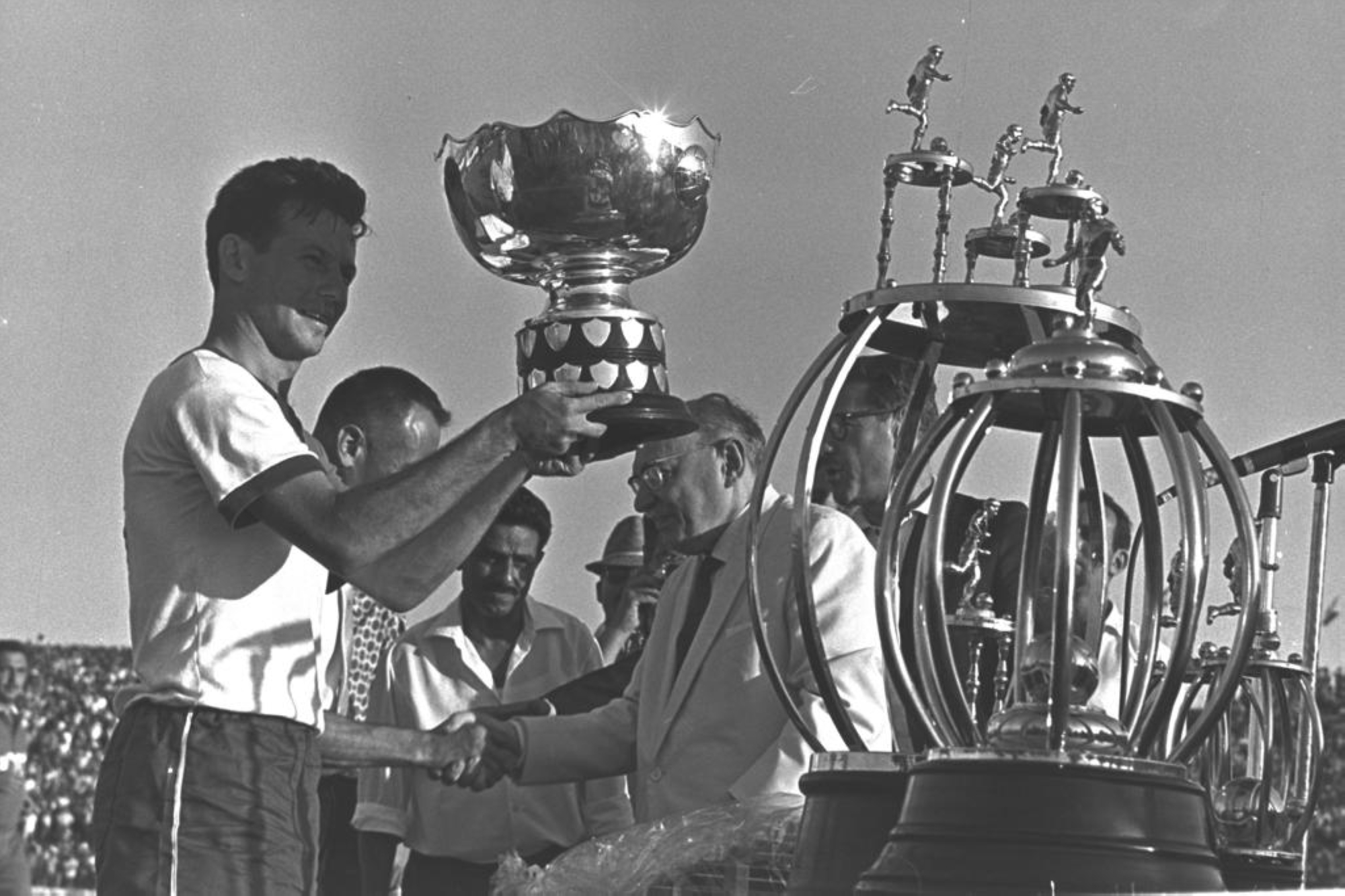 كأس آسيا "3".. عندما انسحب 11 منتخباً من "نسخة 1964"