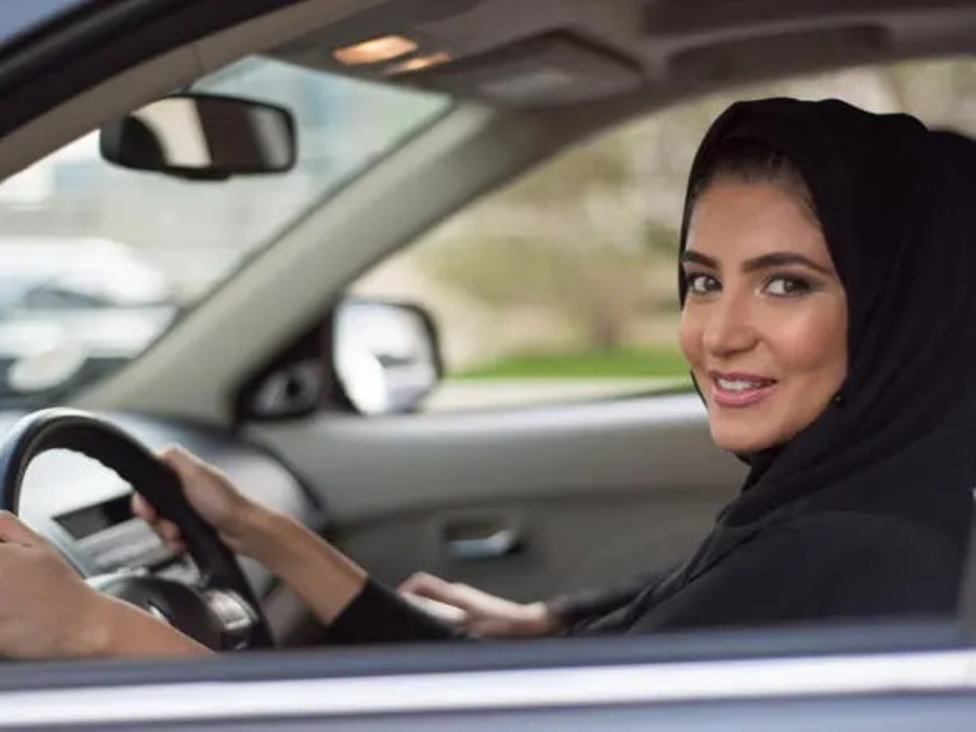 تعديلات تنظيمية لنشاطي "الأجرة" و"توجيه المركبات"