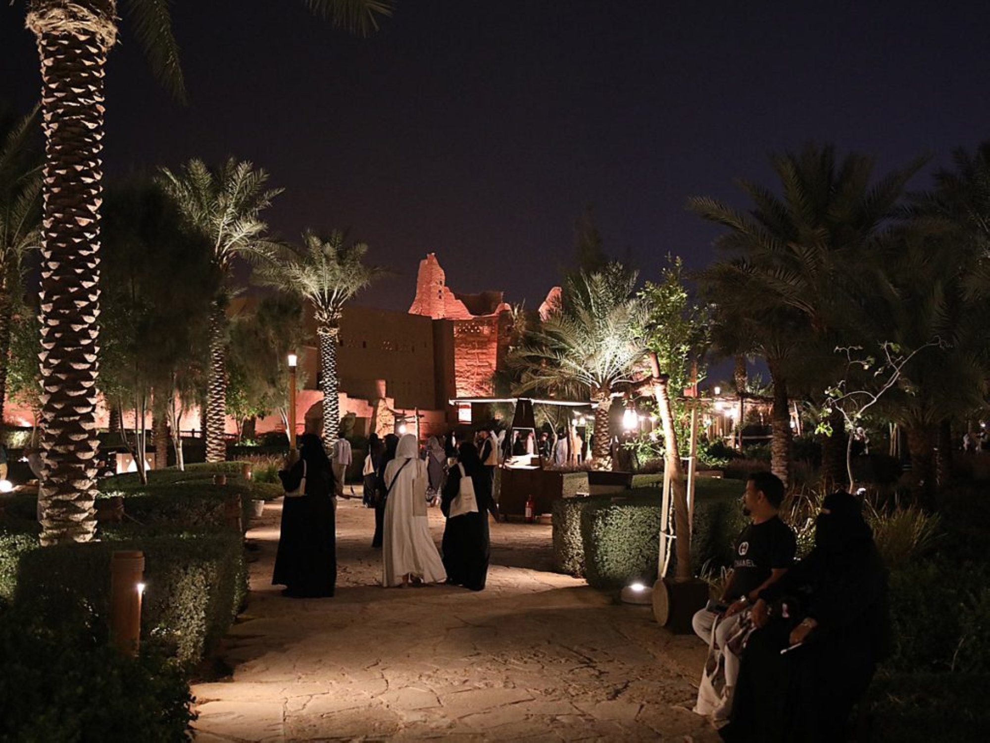 عِش تجربة "السوق السعودي" قبل "300 عام"