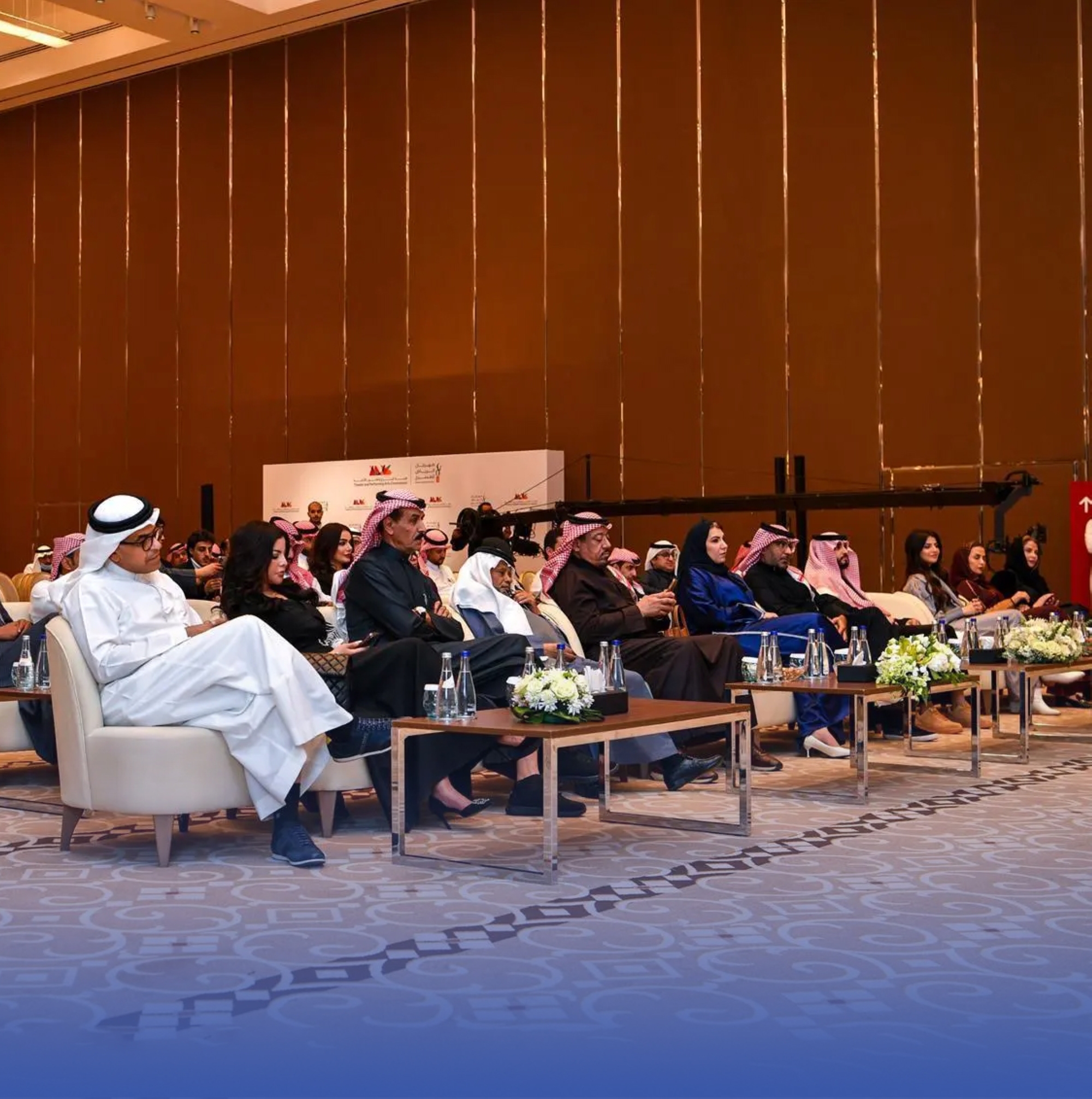 منافسات على جوائز "الرياض للمسرح"