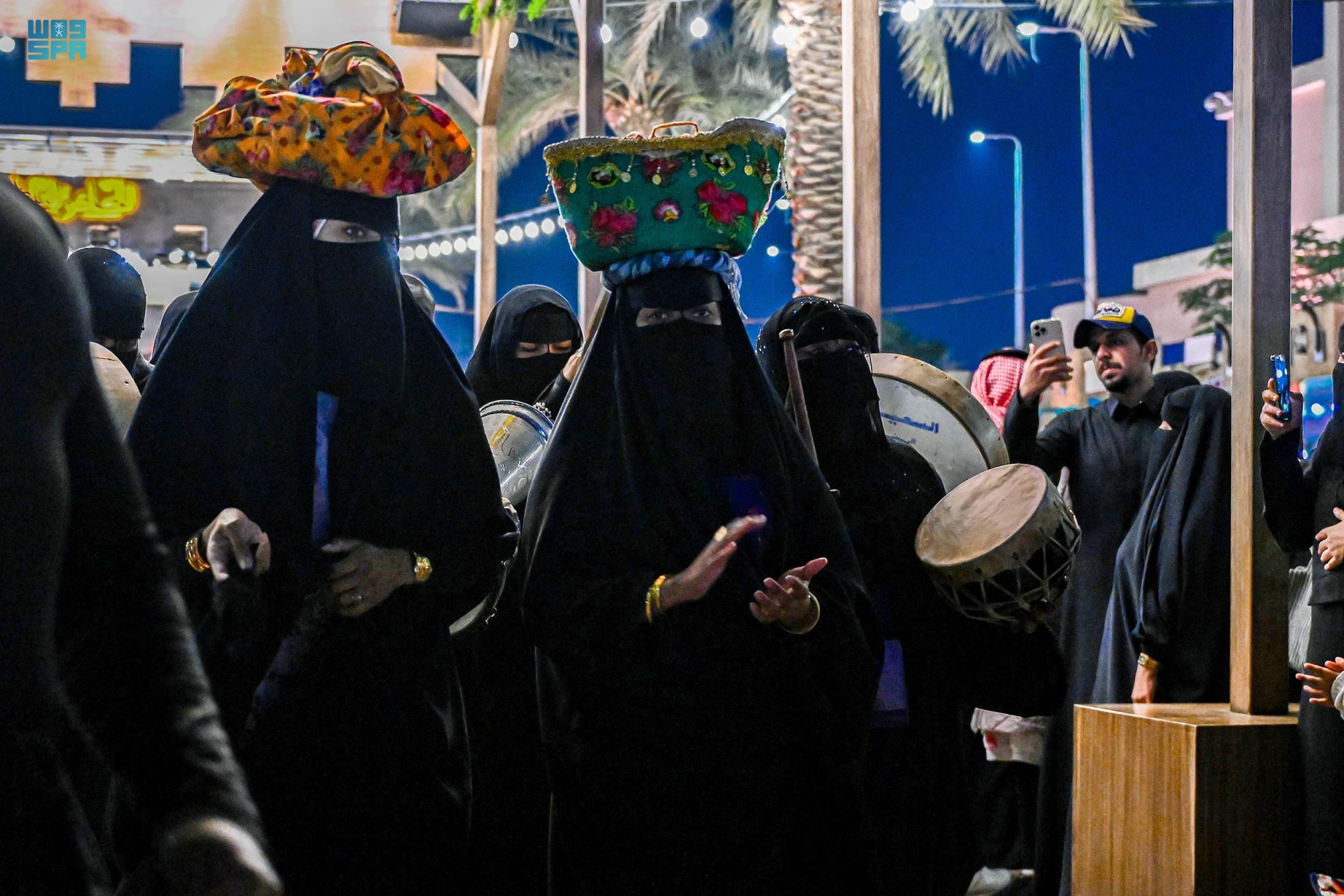 موروث "نجد" الأصيل.. بـ"سوق الأولين"