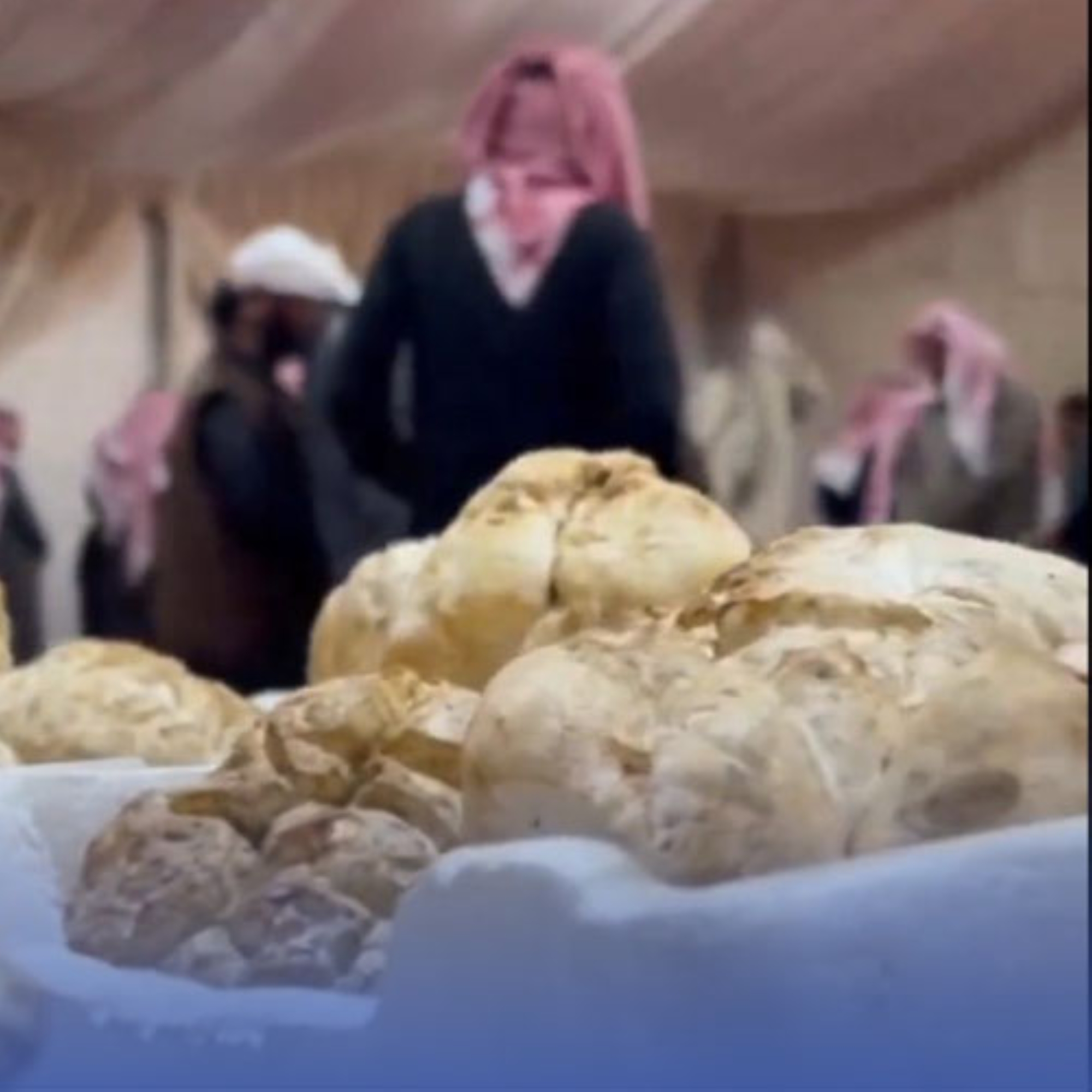 "2000 ريال" لنصف الكيلو من "ذهب الأرض"