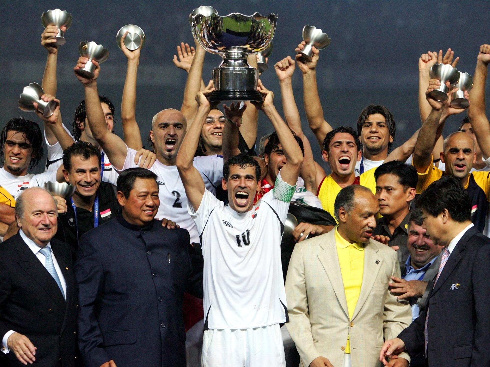 كأس آسيا "14".. العراق يكتب "التاريخ" بـ"2007"