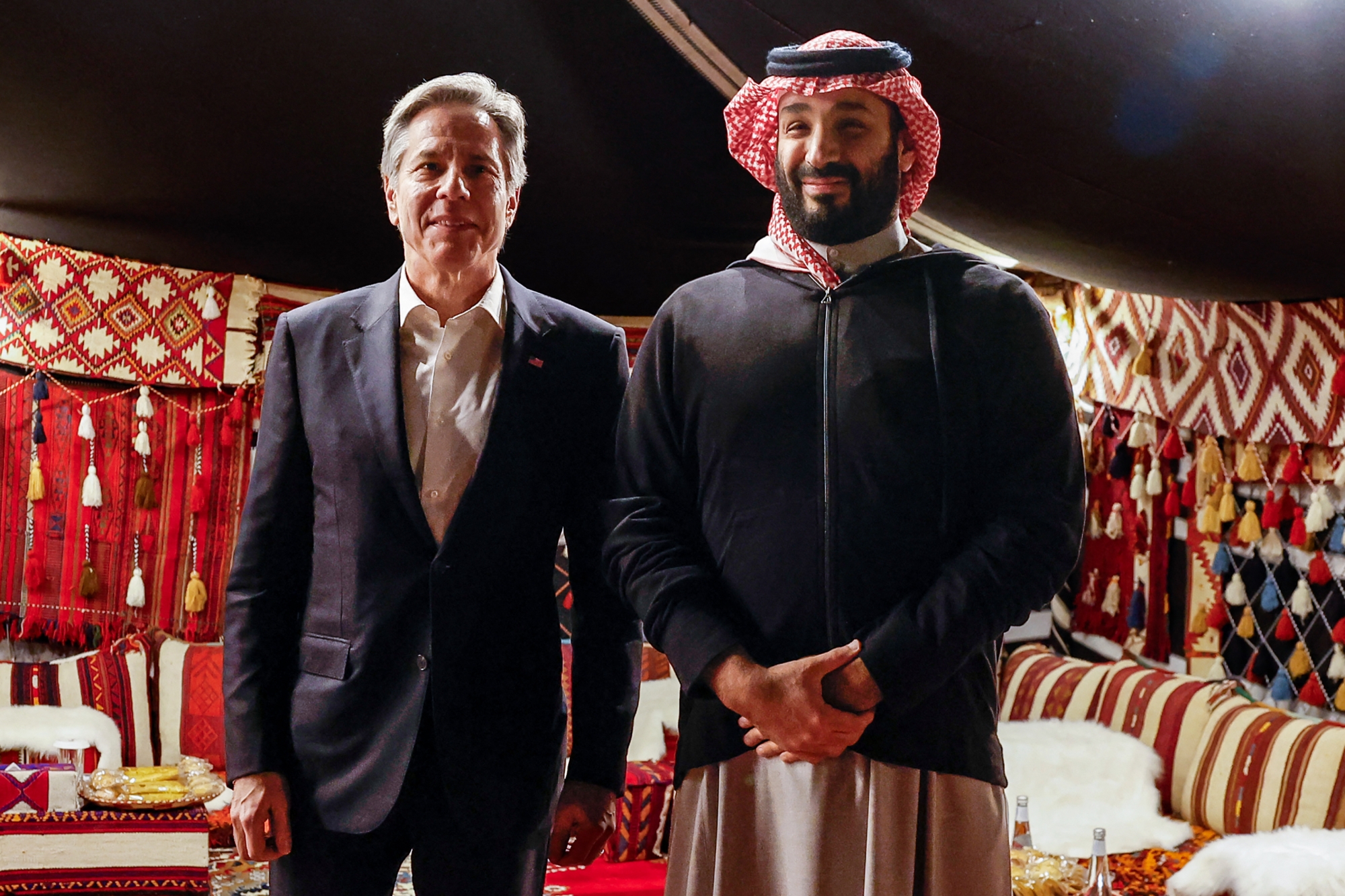 ولي العهد: يجب تهيئة الظروف "لاستقرار" غزة