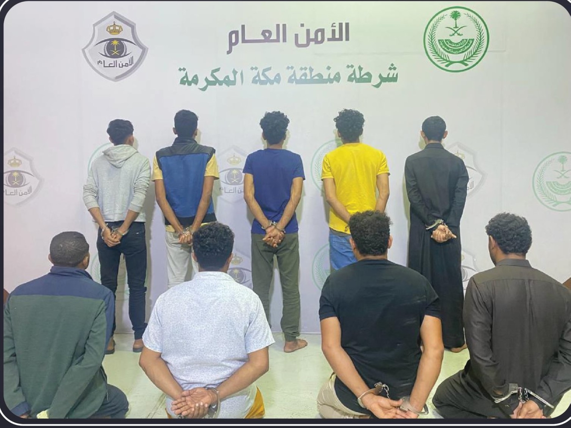 الإطاحة بـ9 أشخاص استولوا على "أموال" من مستودع