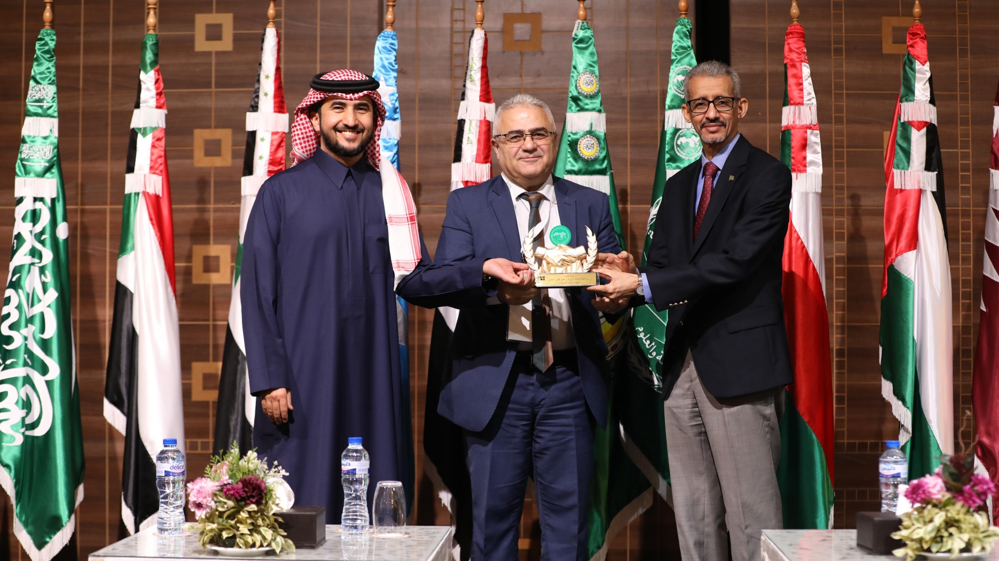 إشادة بجهود المملكة لإنجاح "الألكسو"