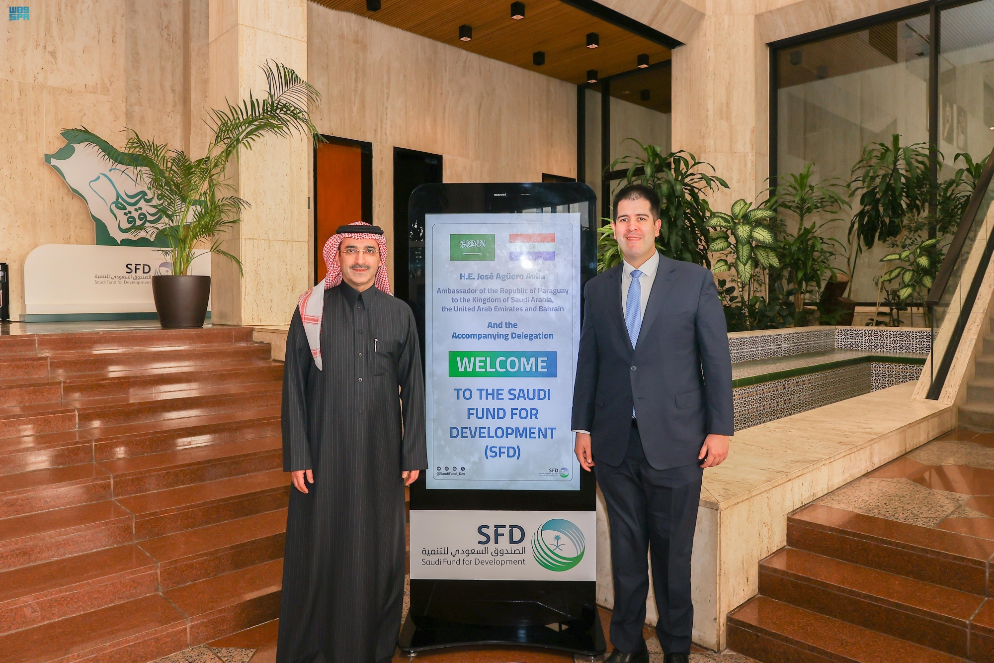 تعزيز التعاون التنموي مع "3 دول"