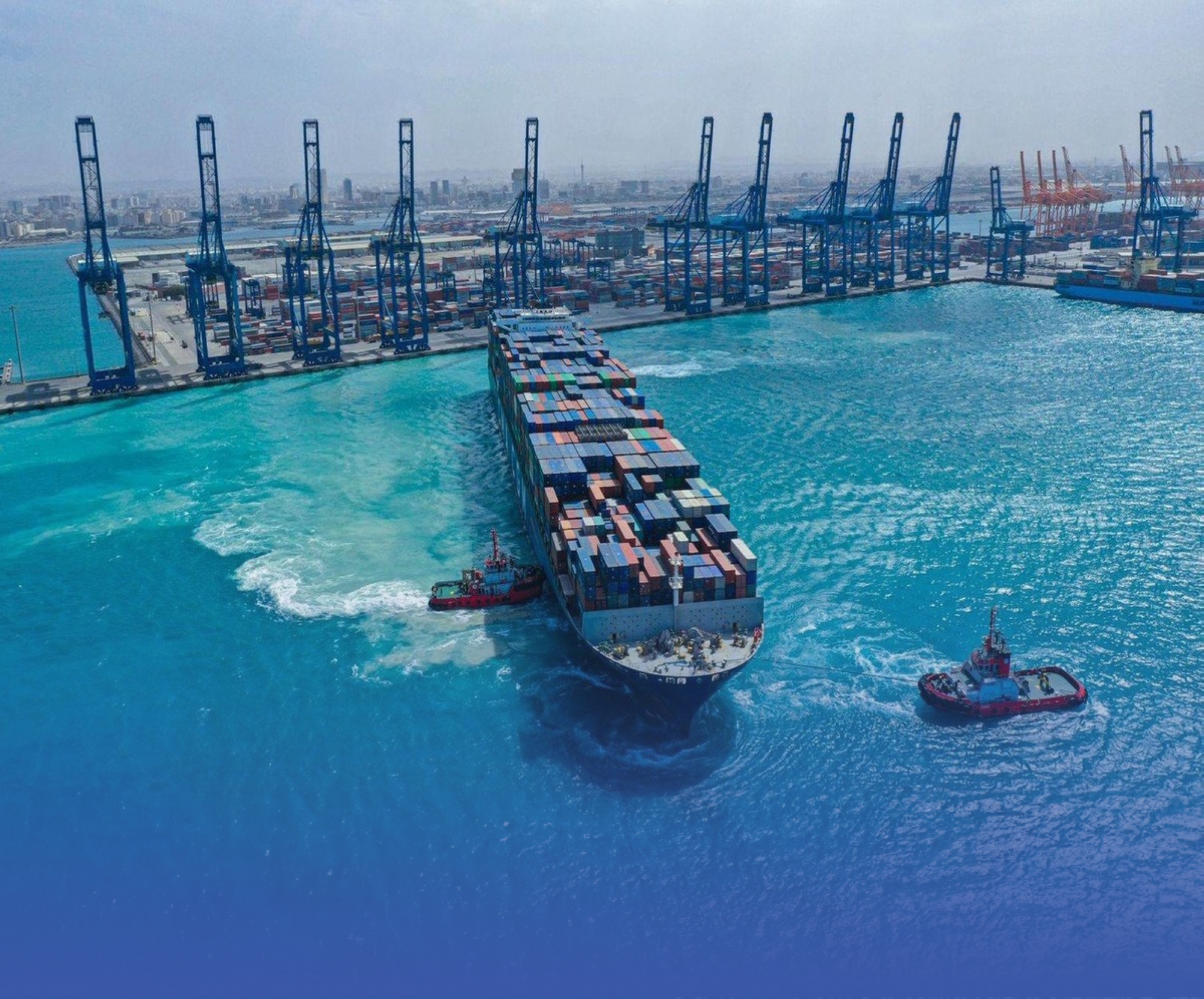 زيادة طاقة ميناء "فهد الصناعي" 440%