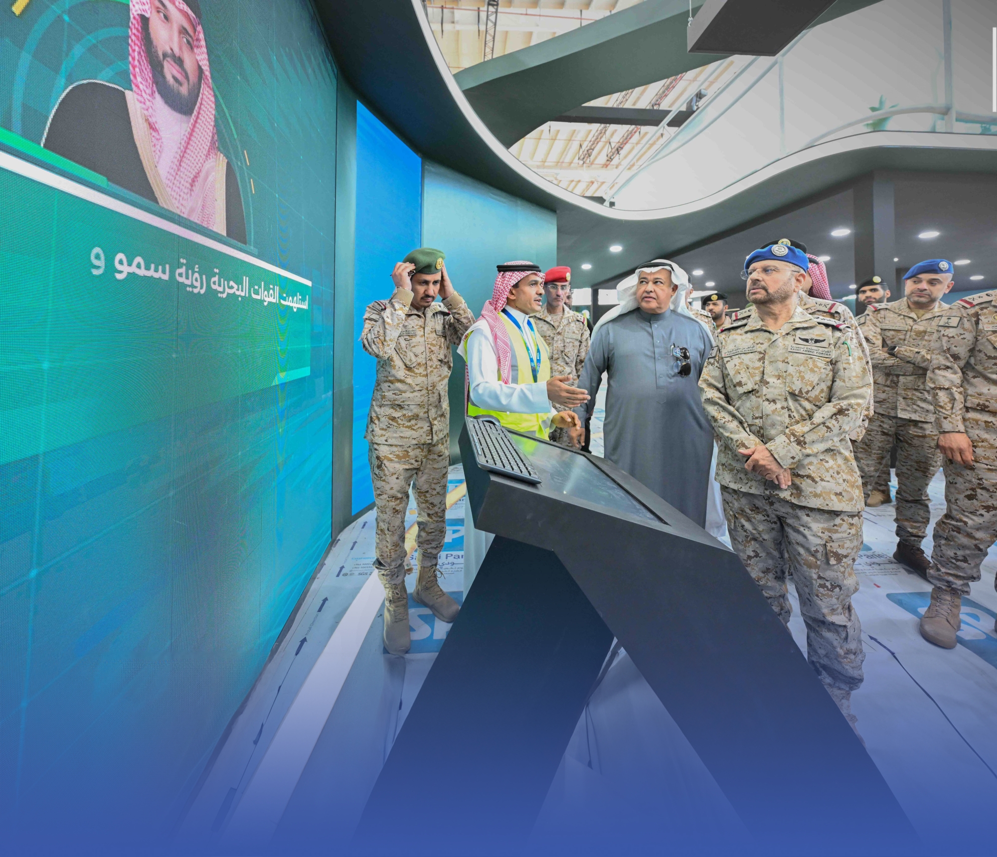 "الرويلي" يتفقد استعدادات "الدفاع العالمي"