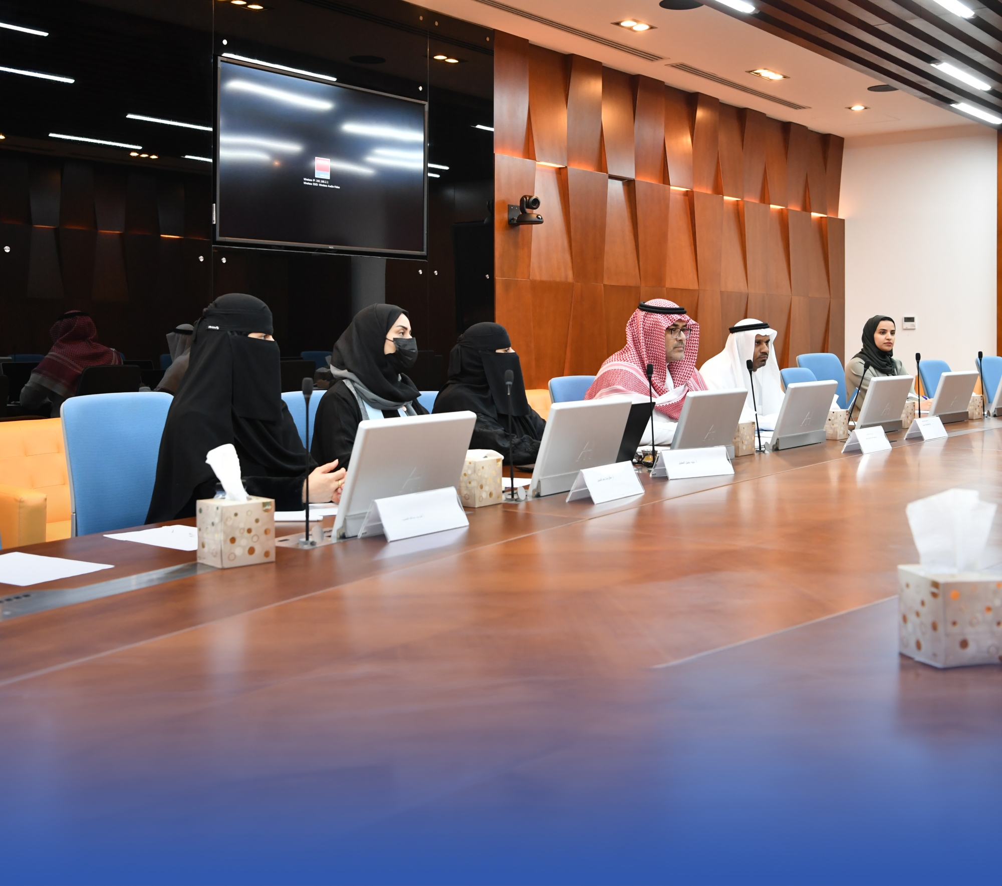 "تعاون" لتوظيف خريجي الجامعة "الإلكترونية"