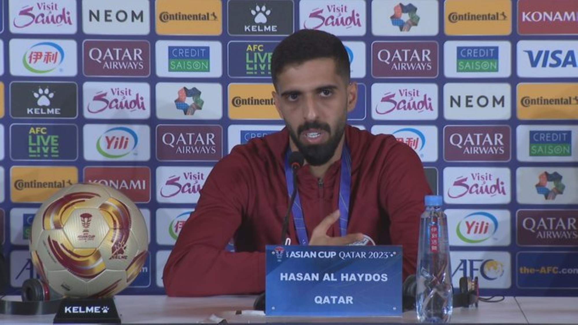 لاعب قطر: وصلنا للنهائي بـ"تكاتف" اللاعبين
