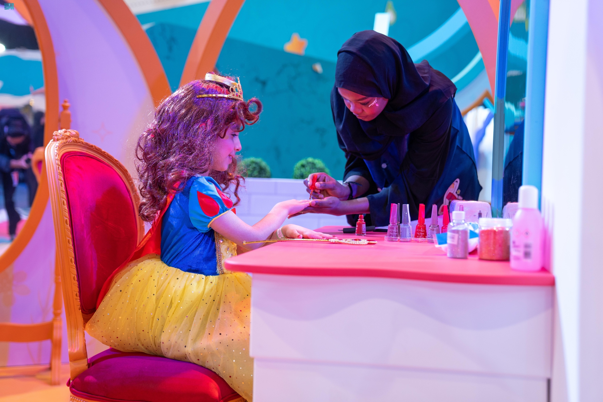 "مهرجان الرياض".. ضحك ولعب وعلم