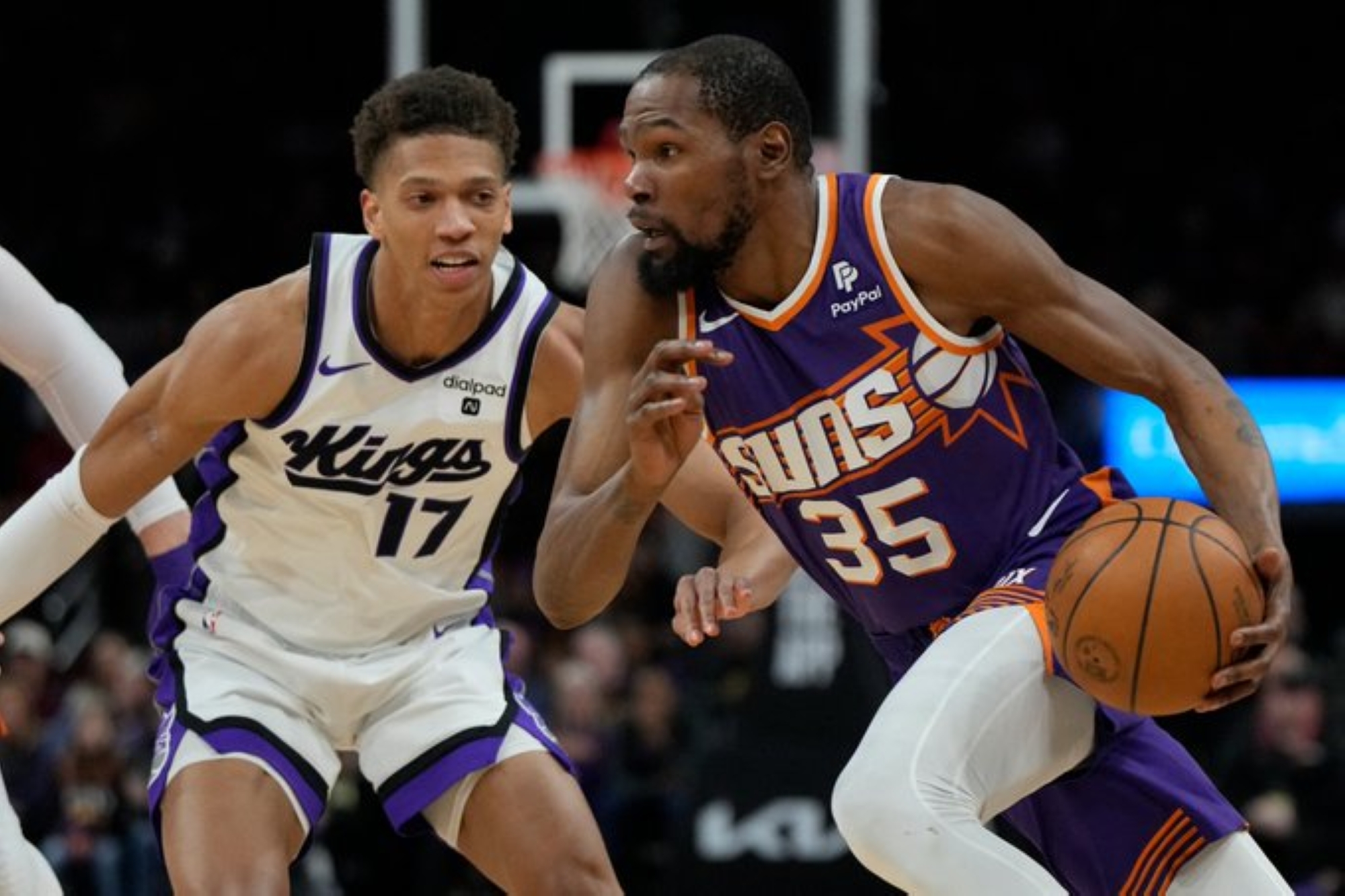 ميامي هيت يقسو على  ميلووكي باكس في "NBA"