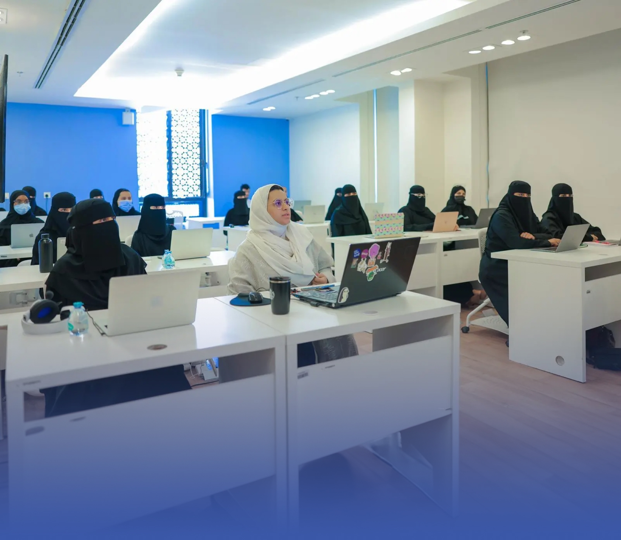 "تأطير" مؤهلات "الذكاء الاصطناعي" للمرحلة الجامعية