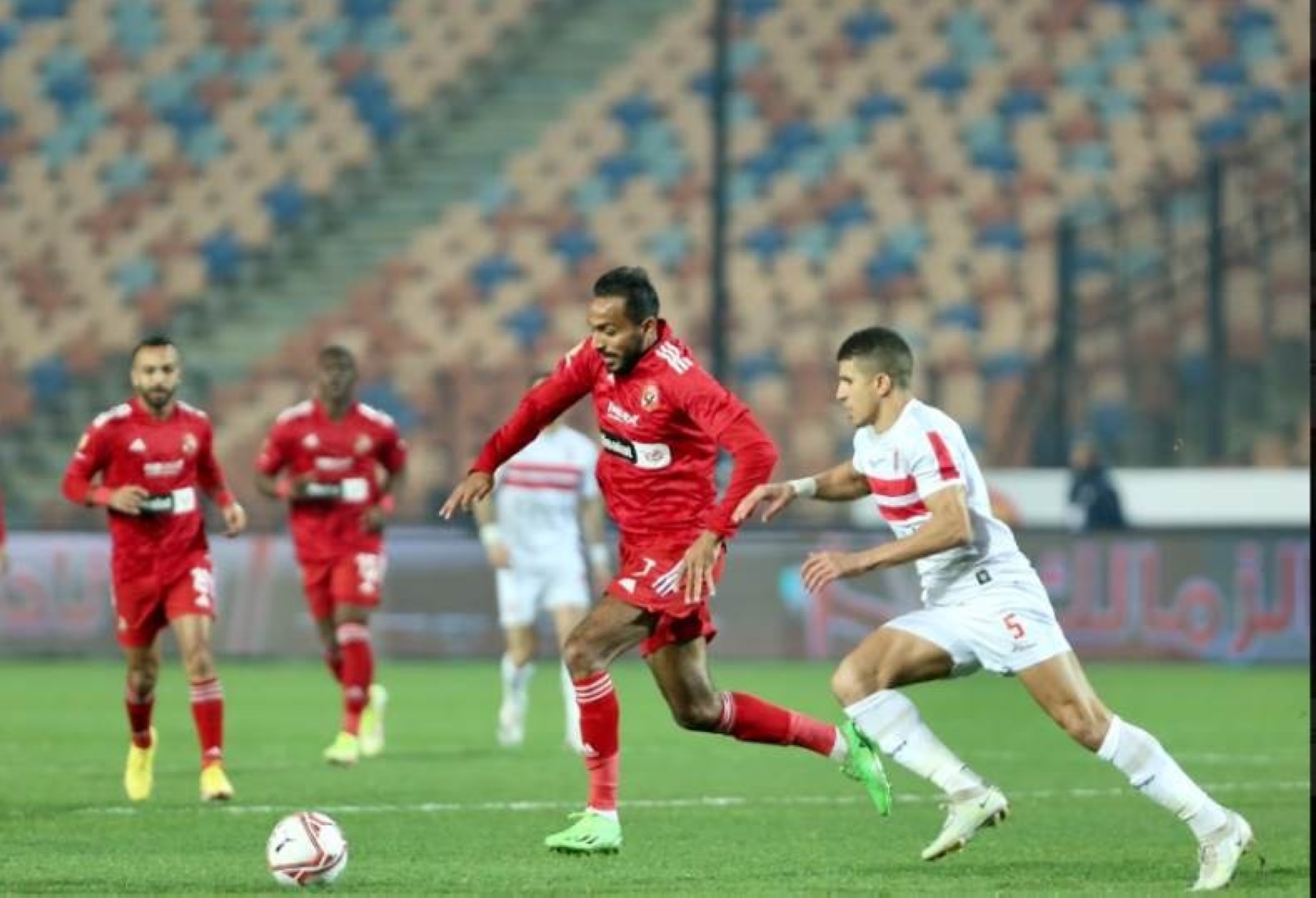 ديربي الأهلي والزمالك بين أحضان "الأول بارك"