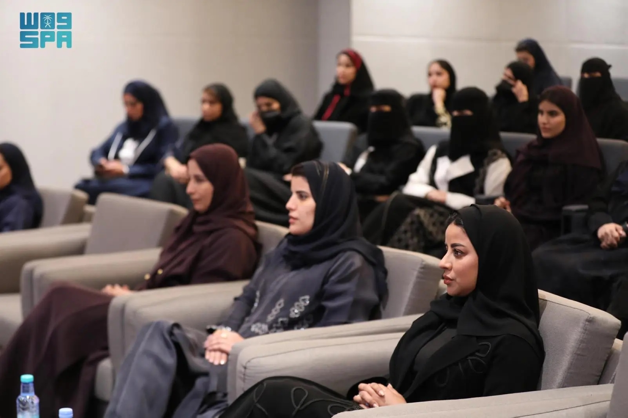 "أثر ممتد".. احتفاء بالمرأة بـ"النقل"