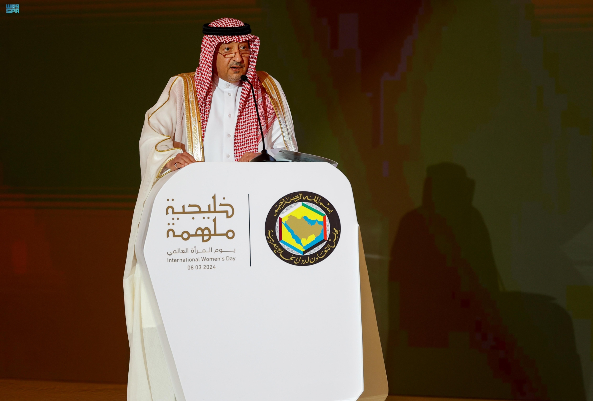الخريجي بـ"خليجية ملهمة": "المرأة" شريكة التنمية