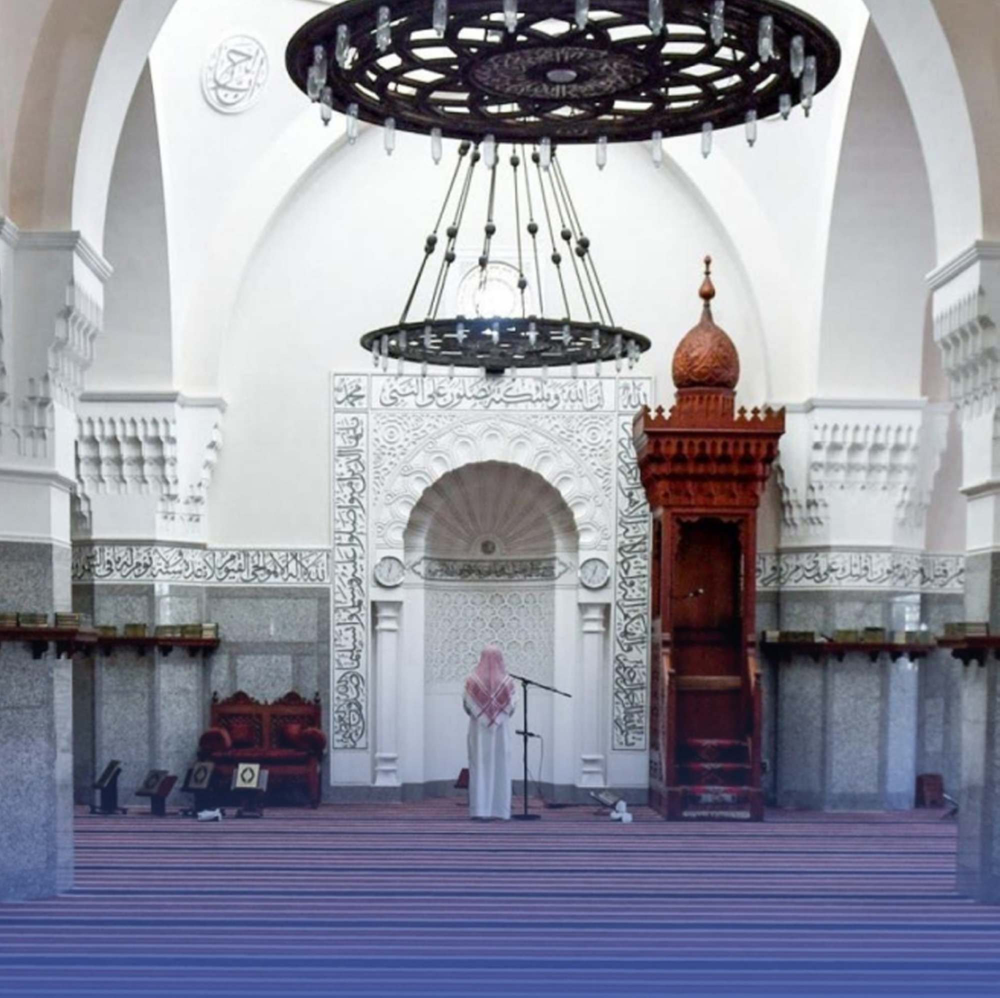 "993" شكوى من ارتفاع مكبرات الصوت بـ"المساجد"