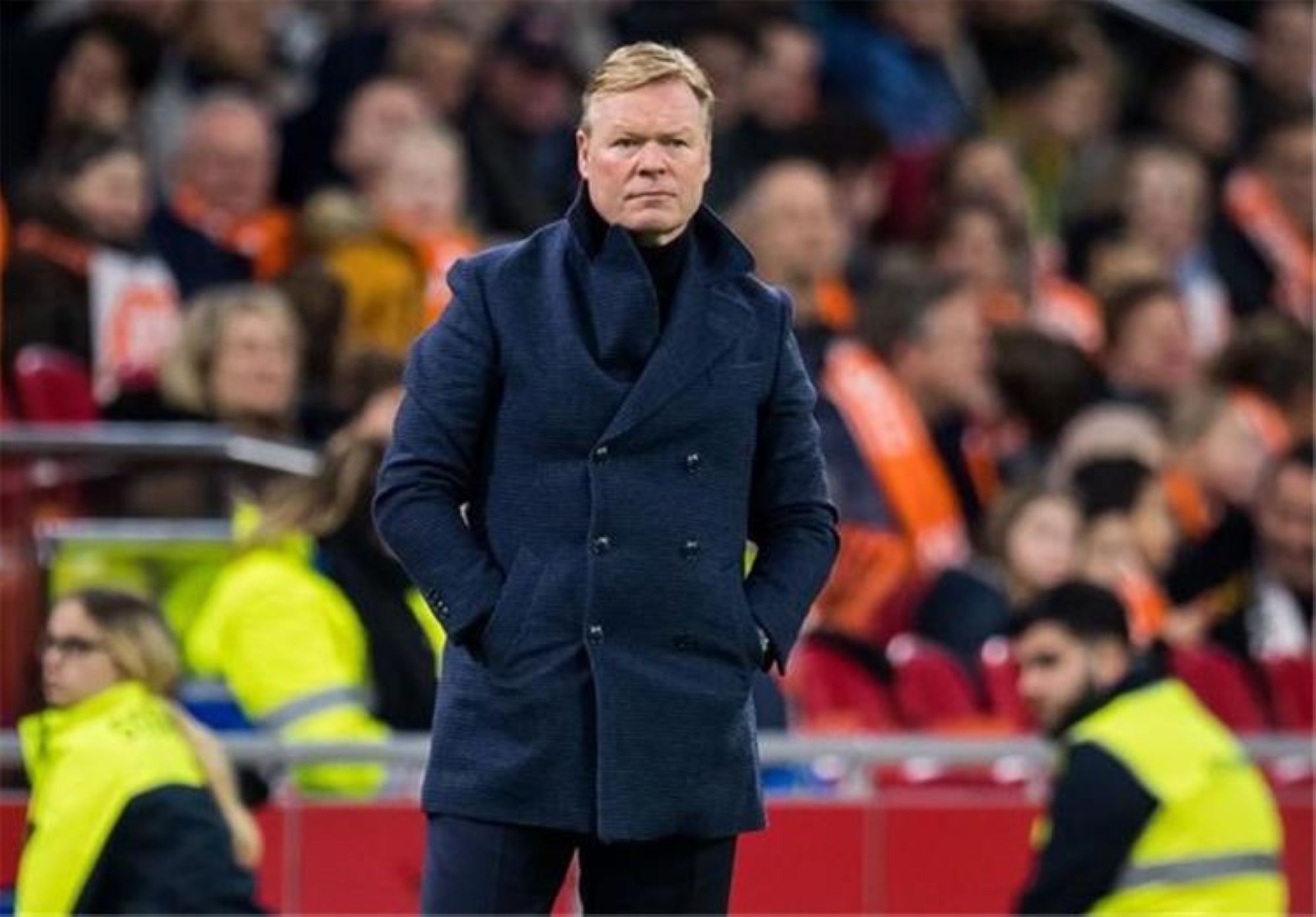 "كومان" يفكر في تغيير طريقة لعب هولندا