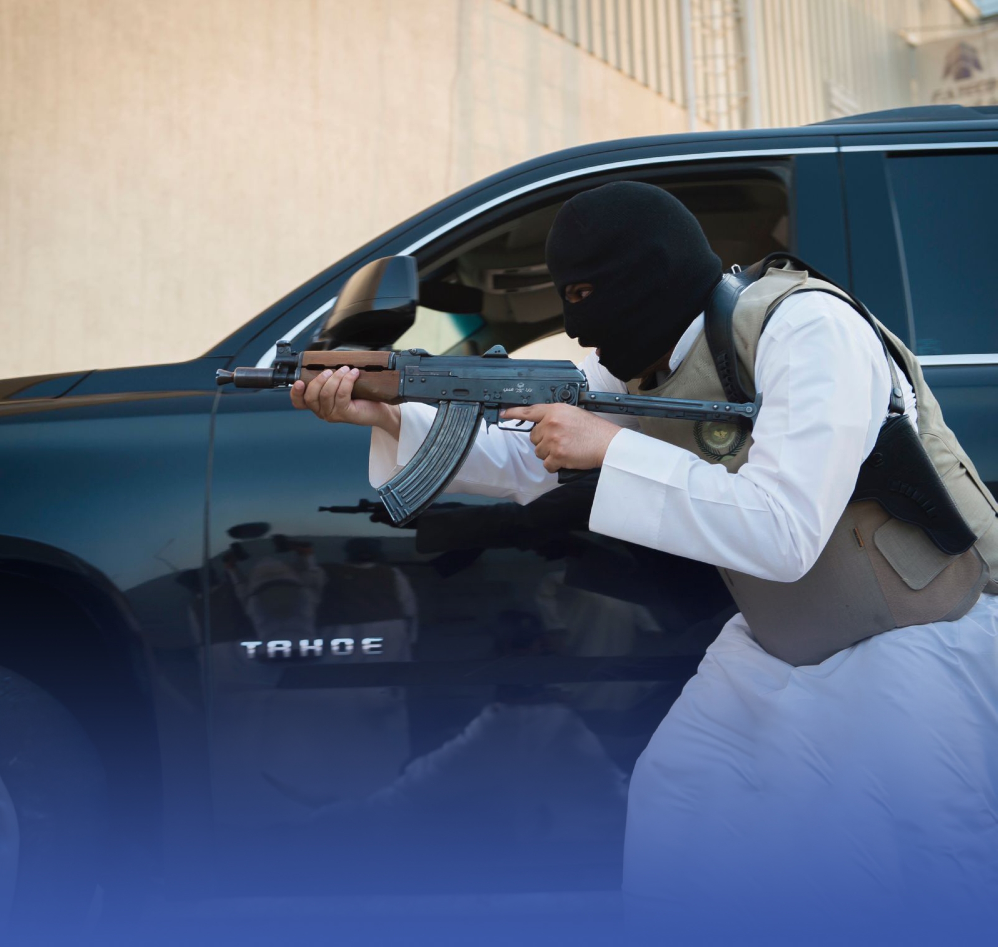 10 مخالفين إلى "النيابة" لتهريبهم المخدرات