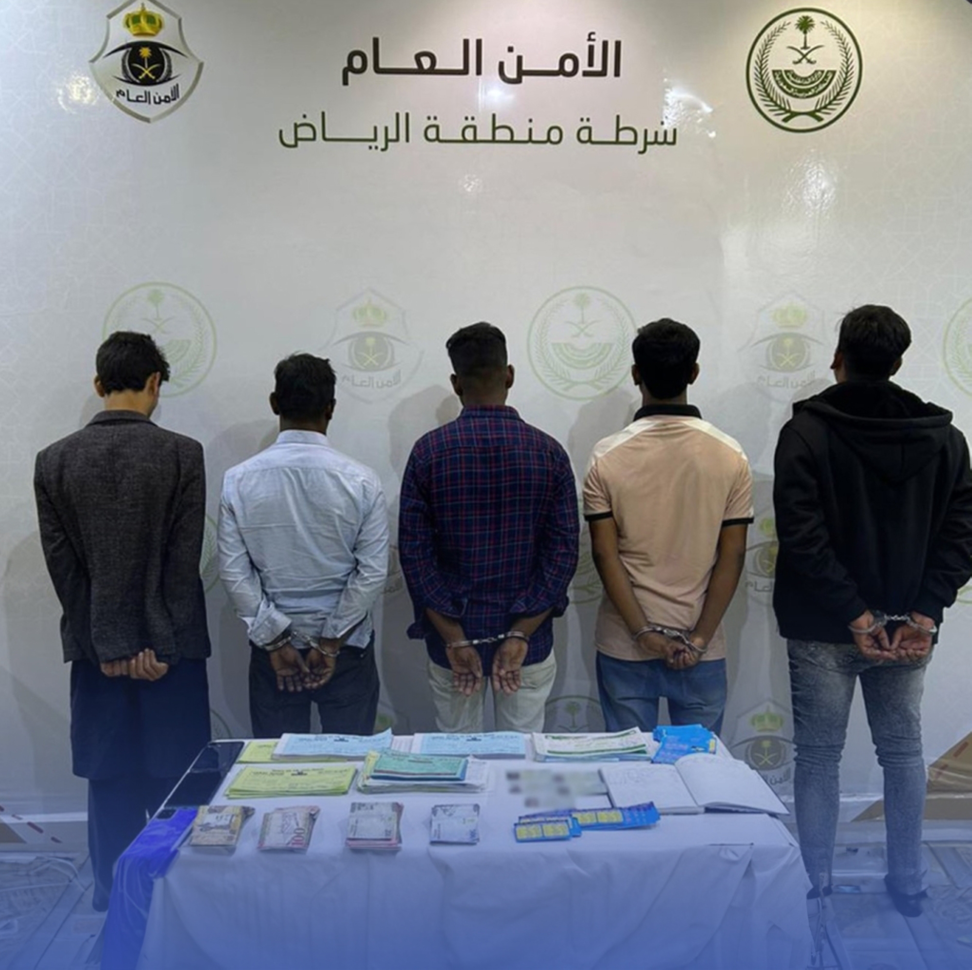 القبض على 7 مروّجين لحملات عمرة وهمية