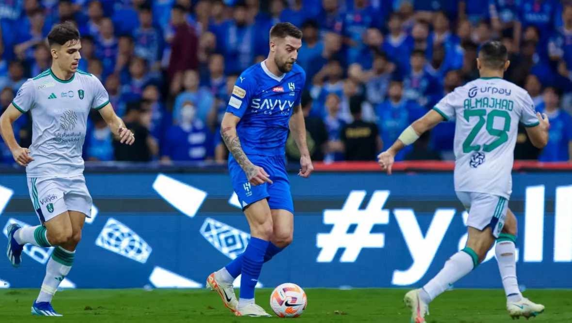 بعد "البيانات الثلاثة" .. أزمة مباراة الأهلي والهلال إلى أين؟