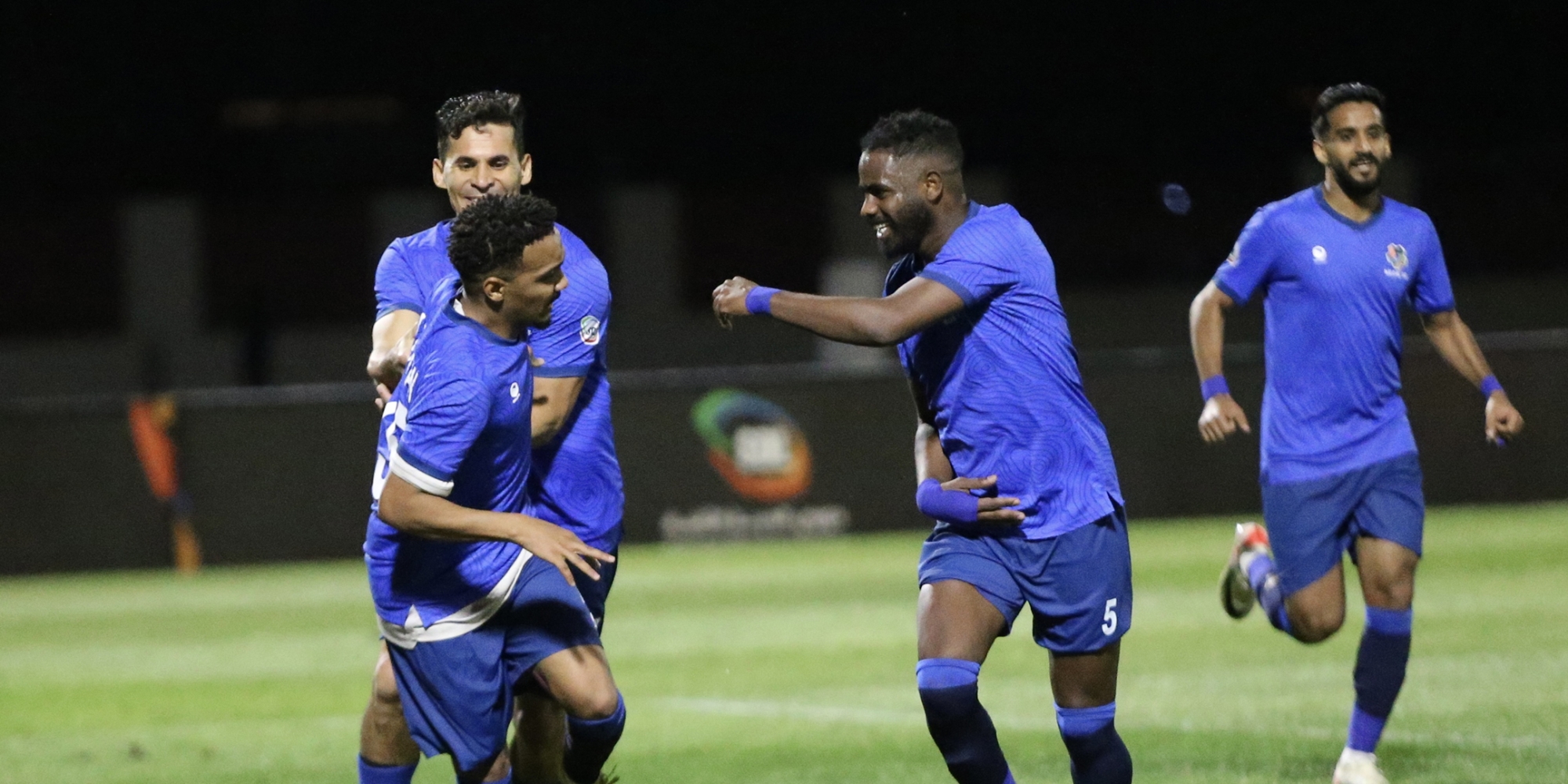 "نيوم" يتوج بلقب "دوري الدرجة الثانية"