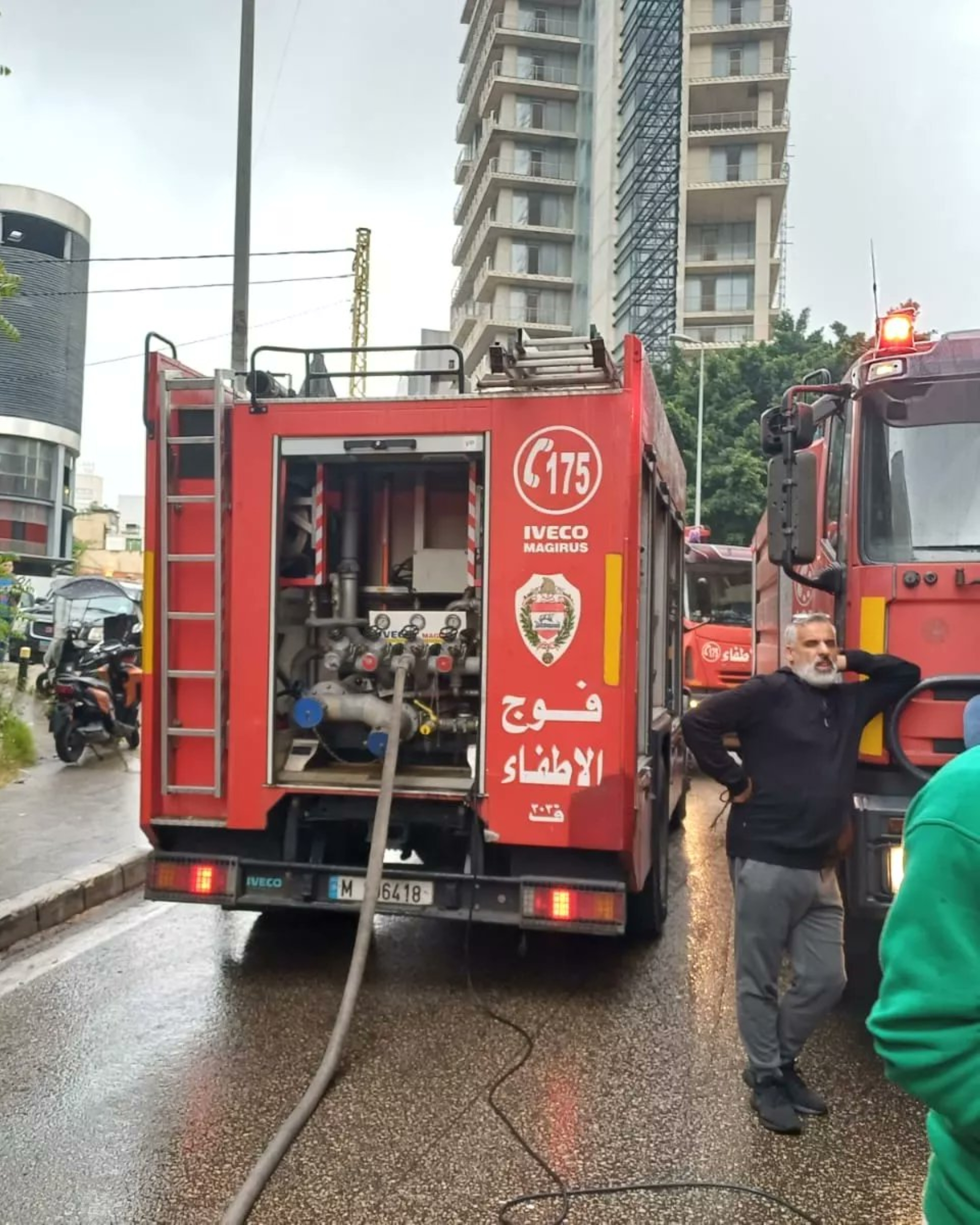 8 قتلى في حريق مطعم ببيروت