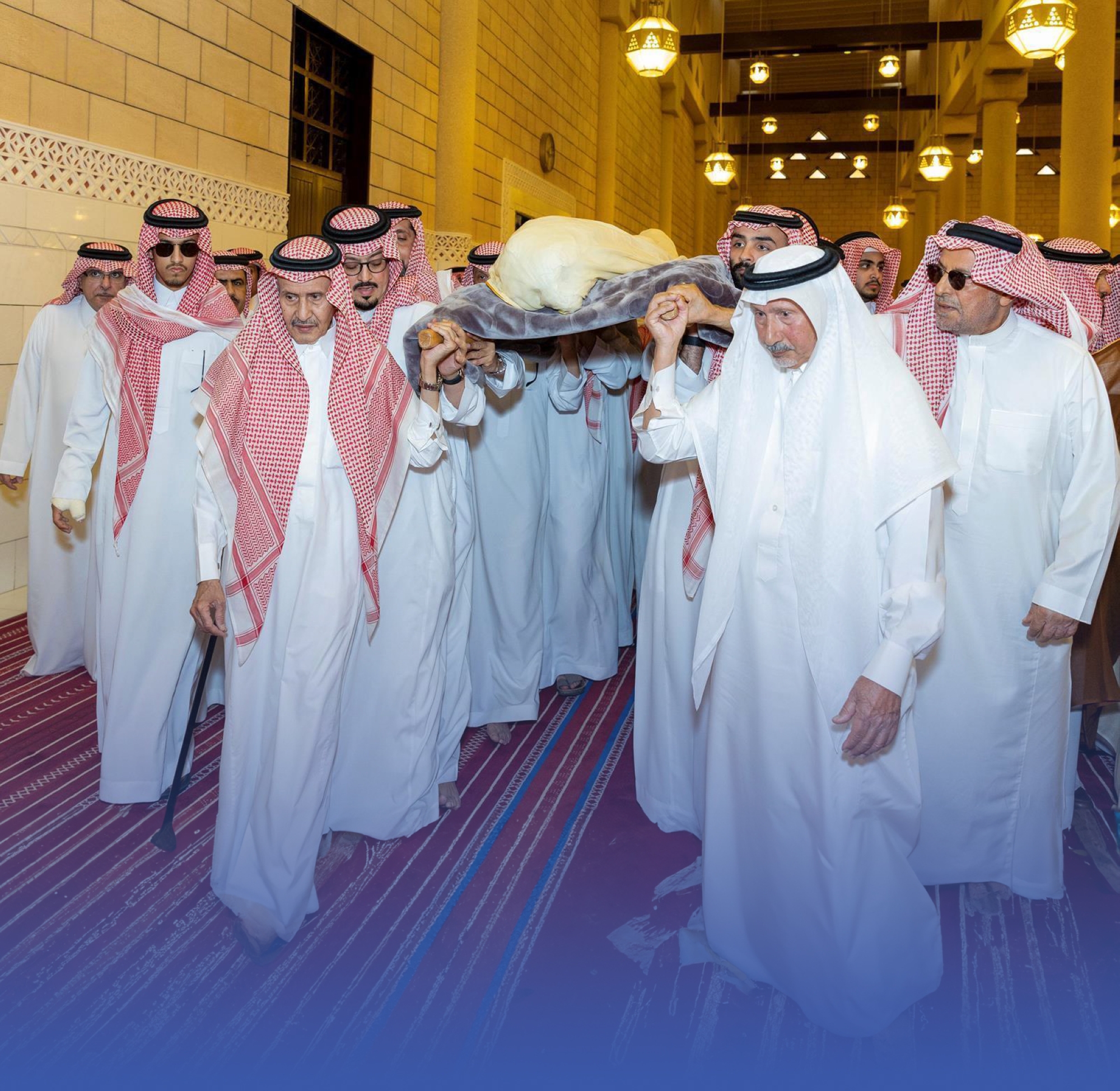 البدر إلى مثواه الأخير