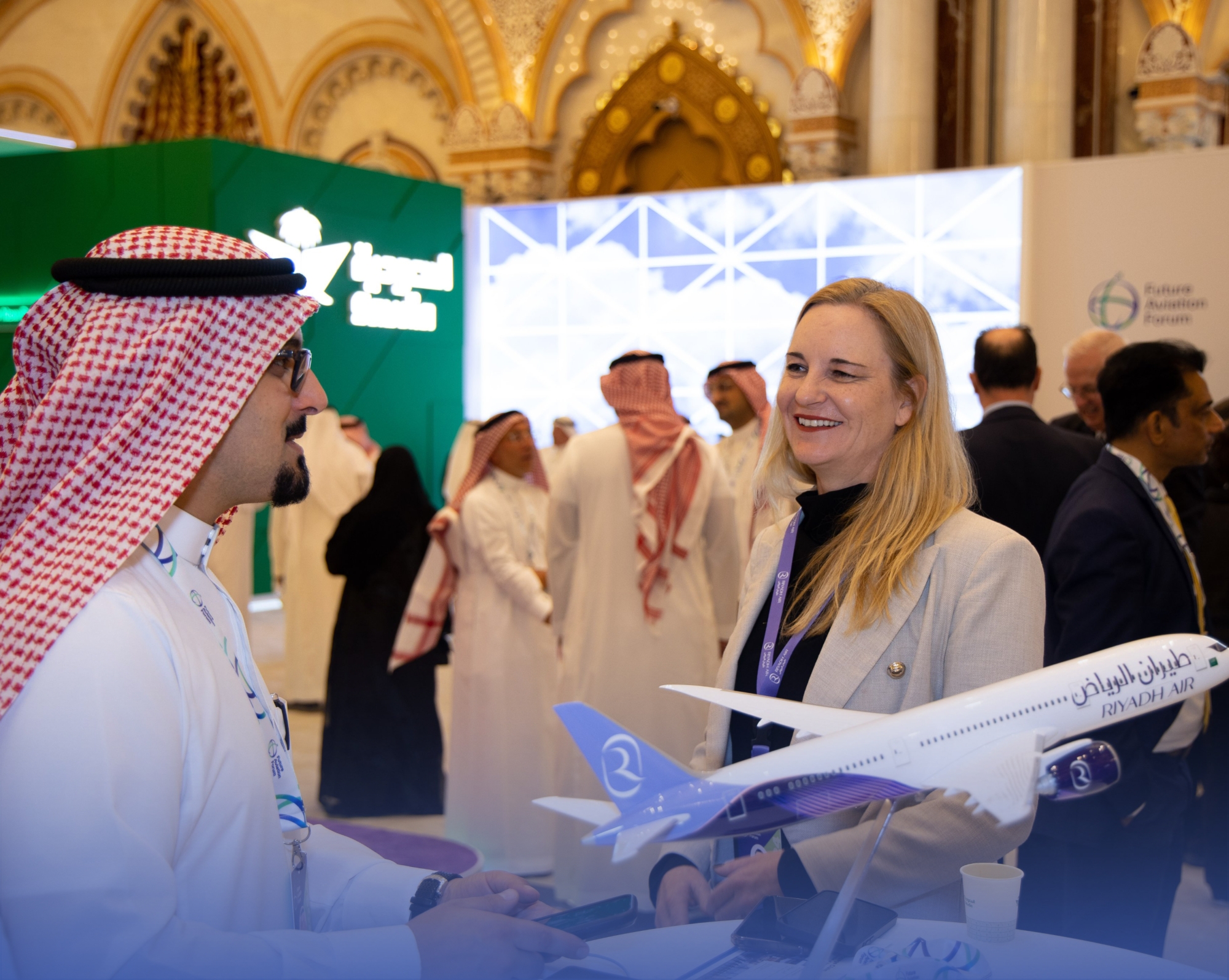 طيران الرياض و"السعودية" يتعاونان لتدريب الطيارين