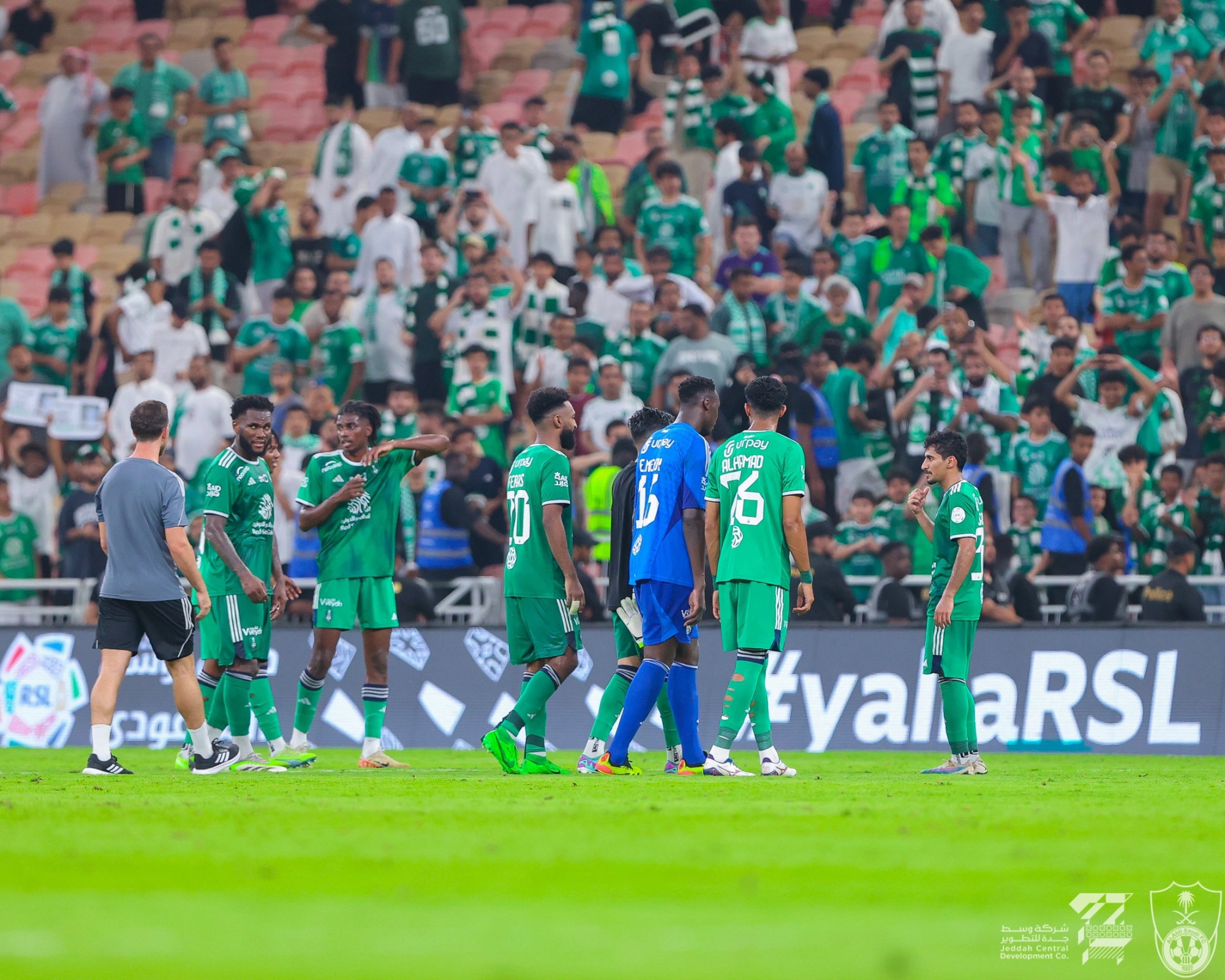 "صيفية" الأهلي تقتصر على ثلاثي أجنبي